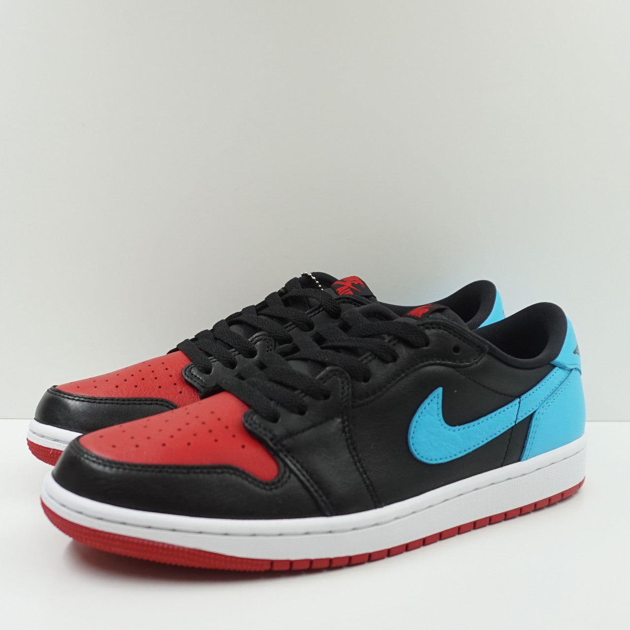 Jordan 1 Retro Low OG NC to Chi (W)