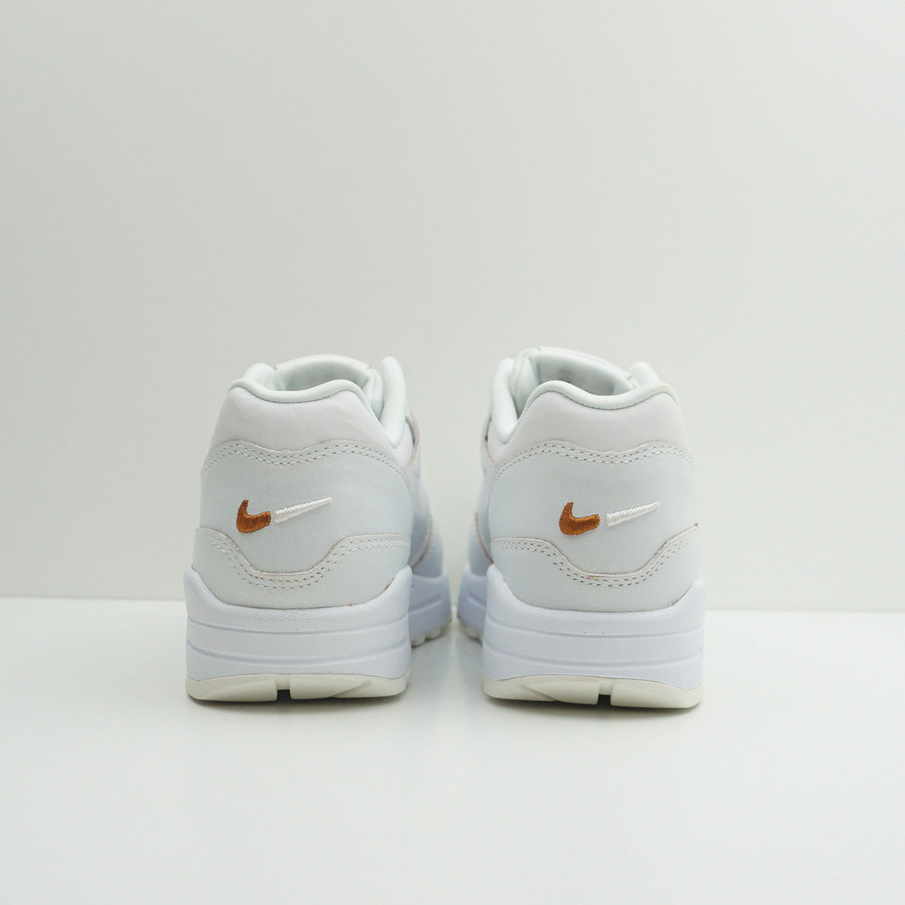 Nike Air Max 1 Yours (W)