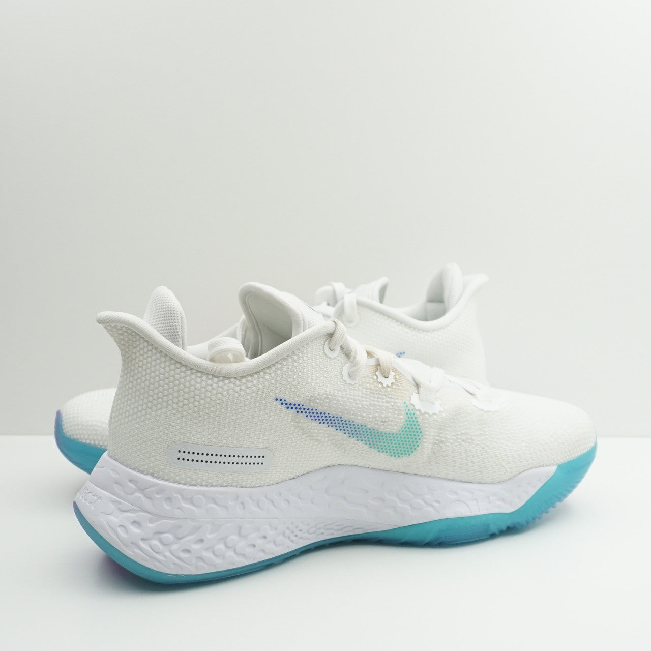 Nike Air Zoom BB NXT Rawthentic
