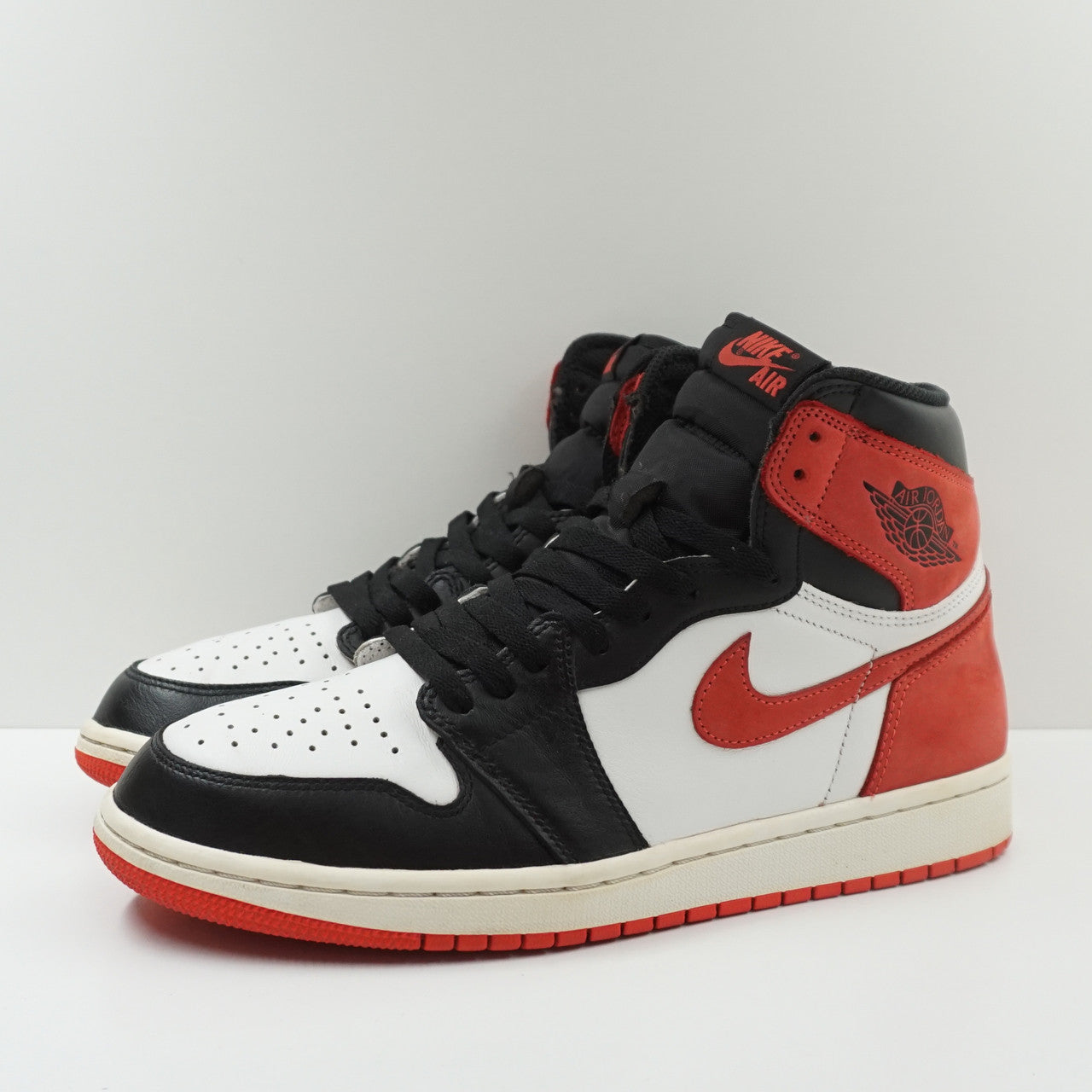 Jordan 1 Retro High Track Red