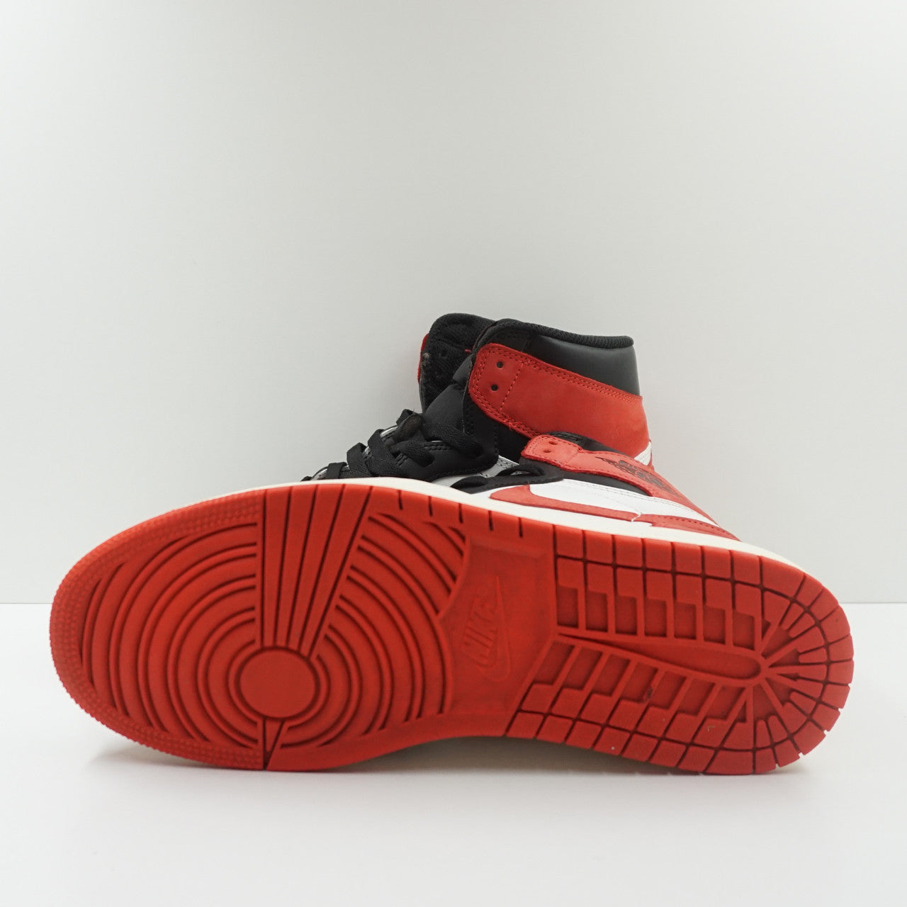 Jordan 1 Retro High Track Red