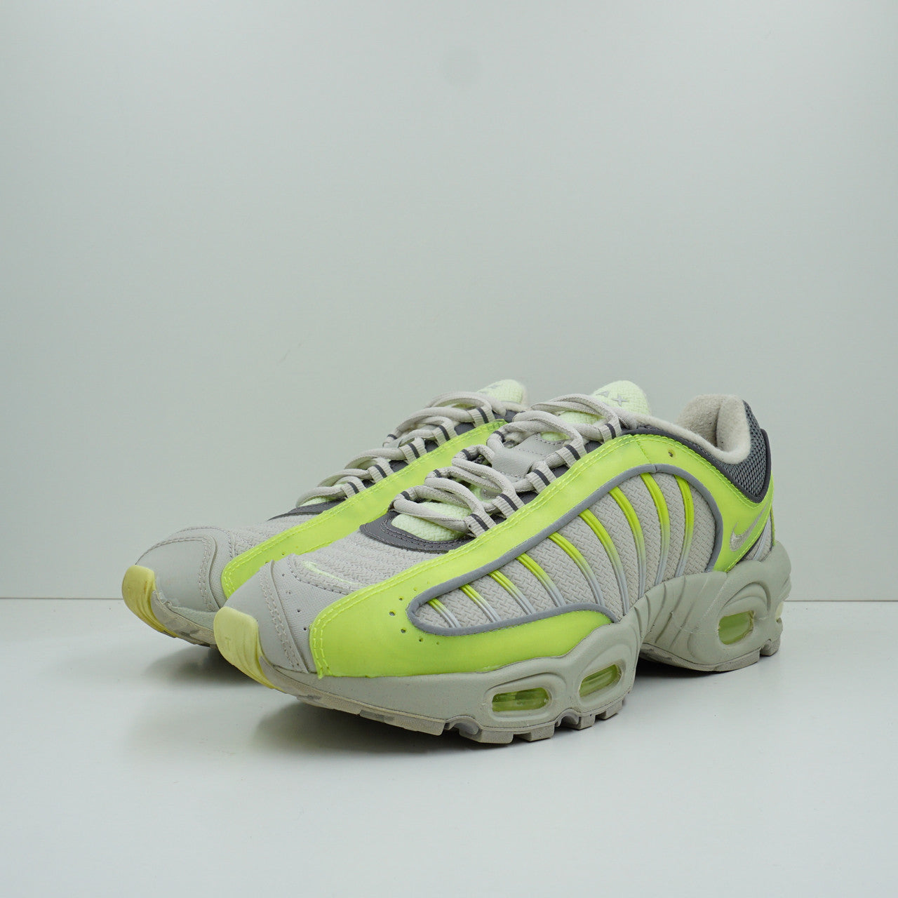 Nike Air Max Tailwind 4 Volt
