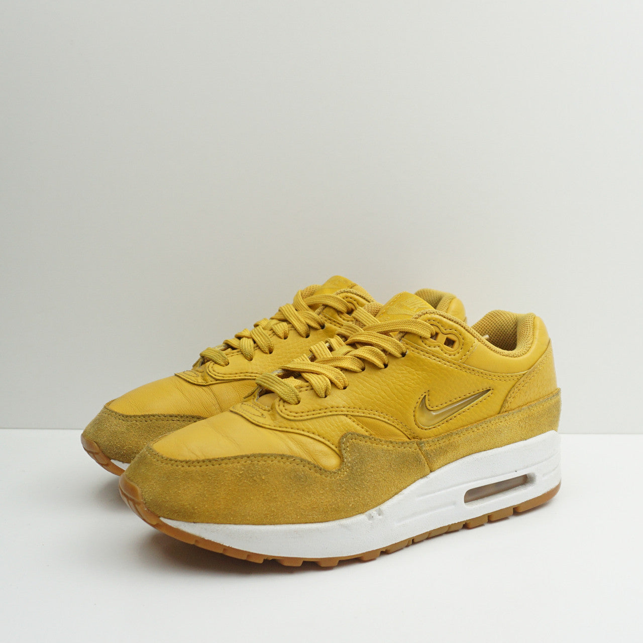 Nike air hotsell max mineral yellow