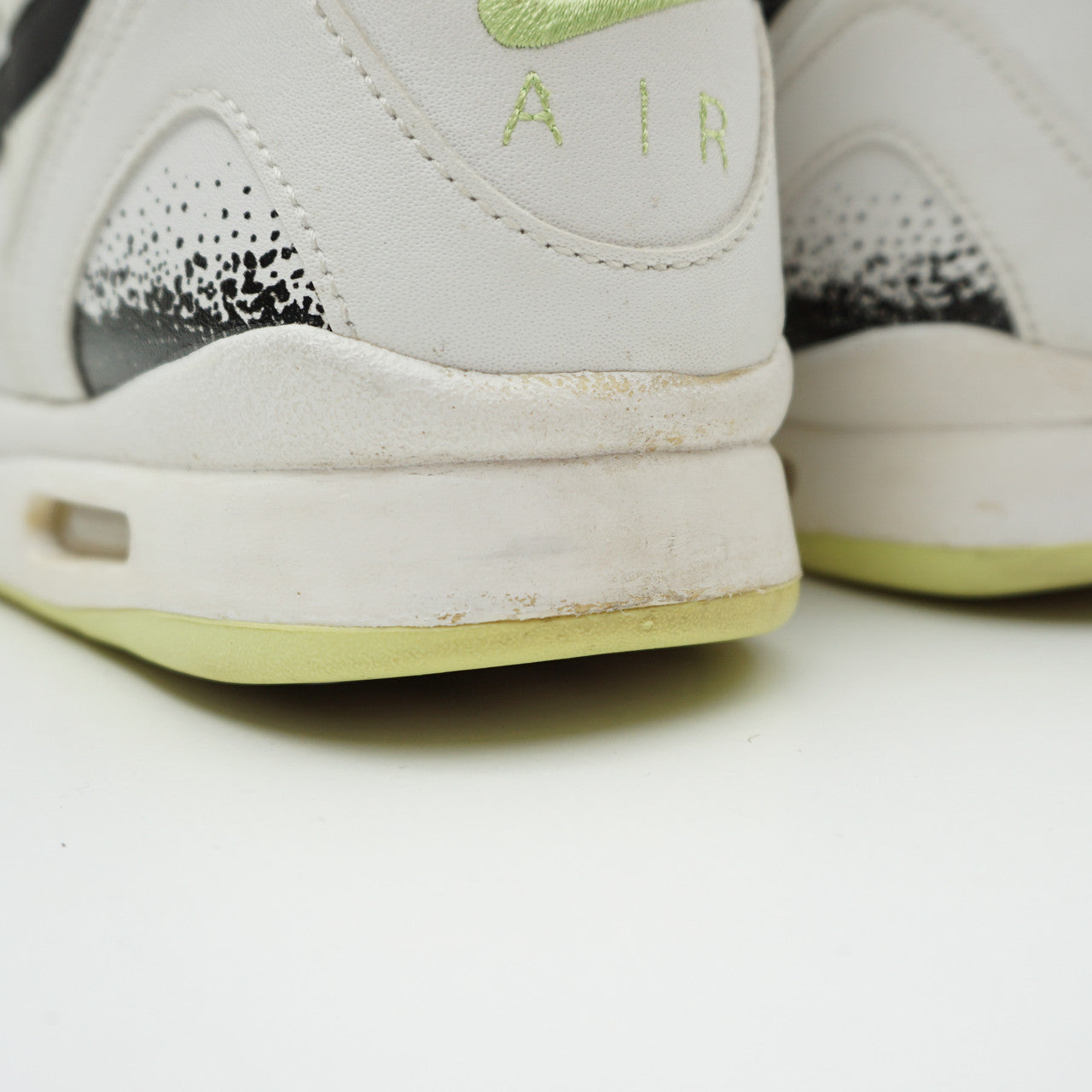 Nike Air Tech Challenge II White/Green