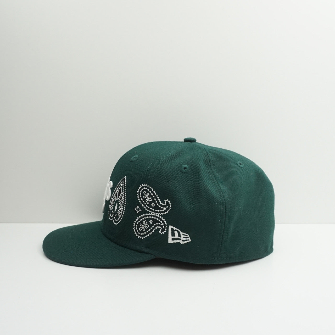 New Era Oakland Athletics Paisly Fitted Cap