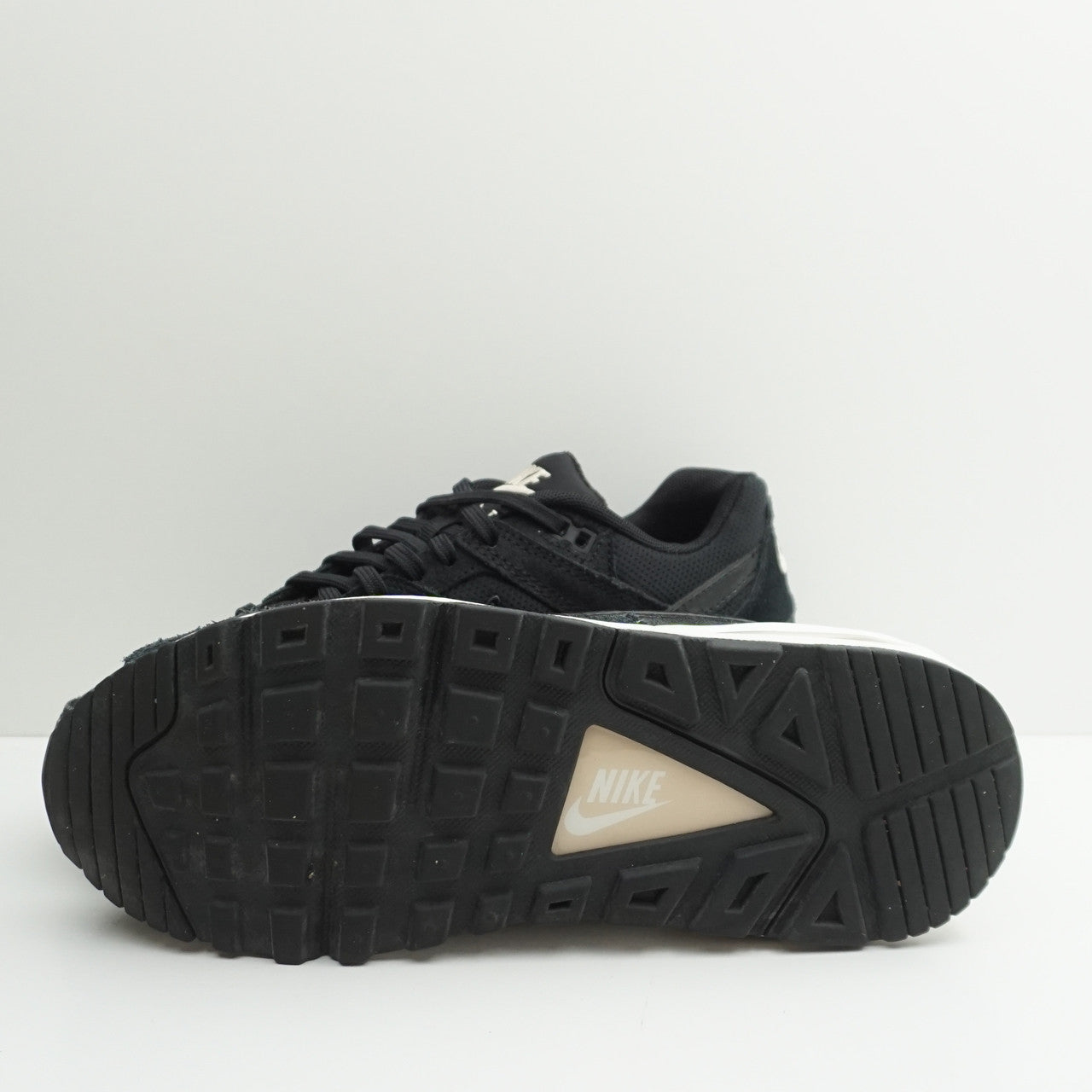Nike Air Max Command Black White