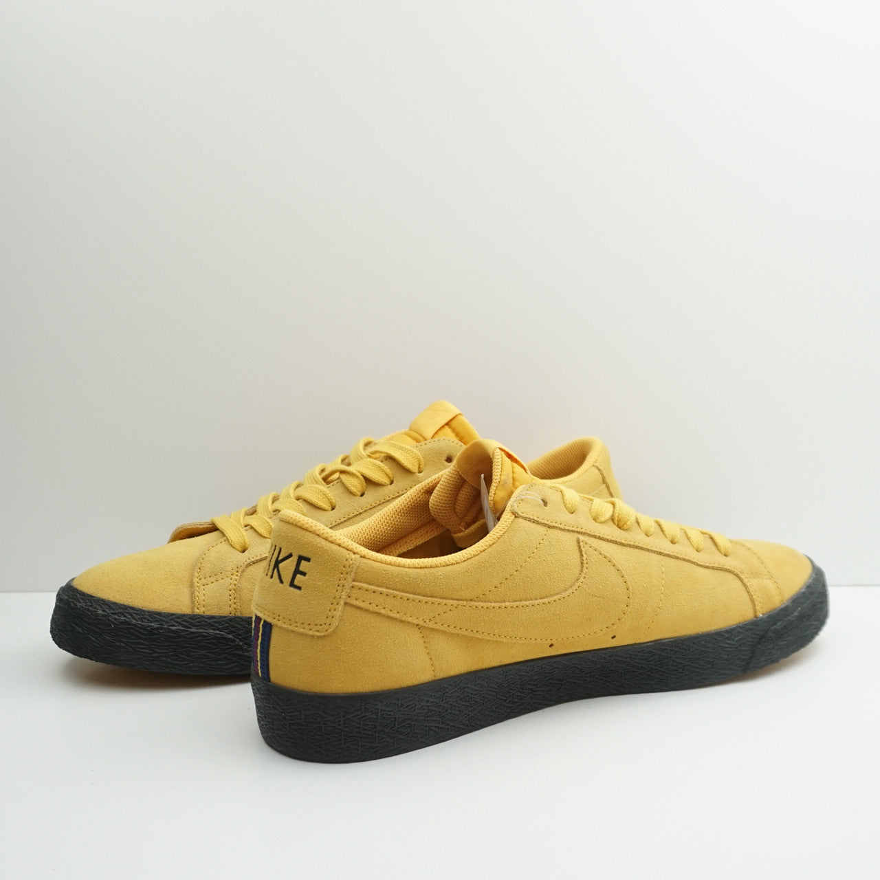 Nike SB Zoom Blazer Low Yellow Ochre