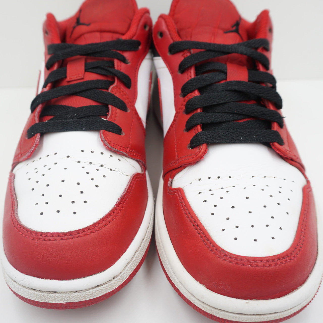 Jordan 1 Low Bulls (2022)
