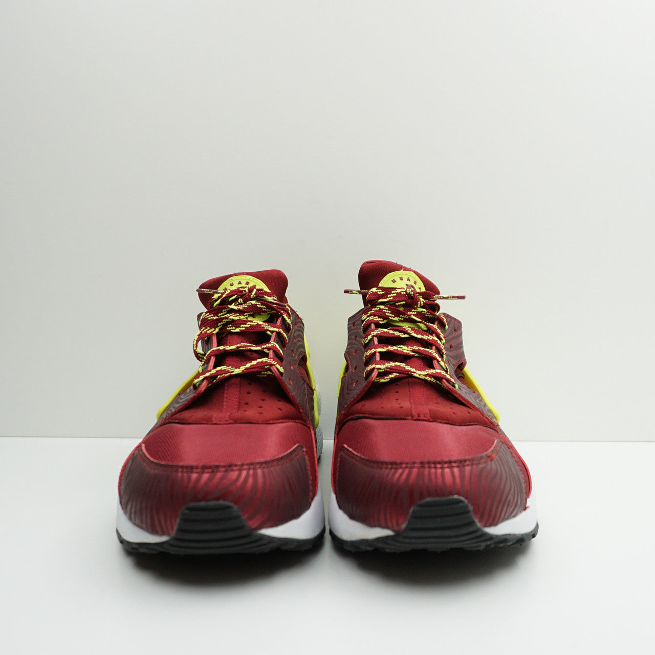 Nike Air Huarache Team Red / Volt