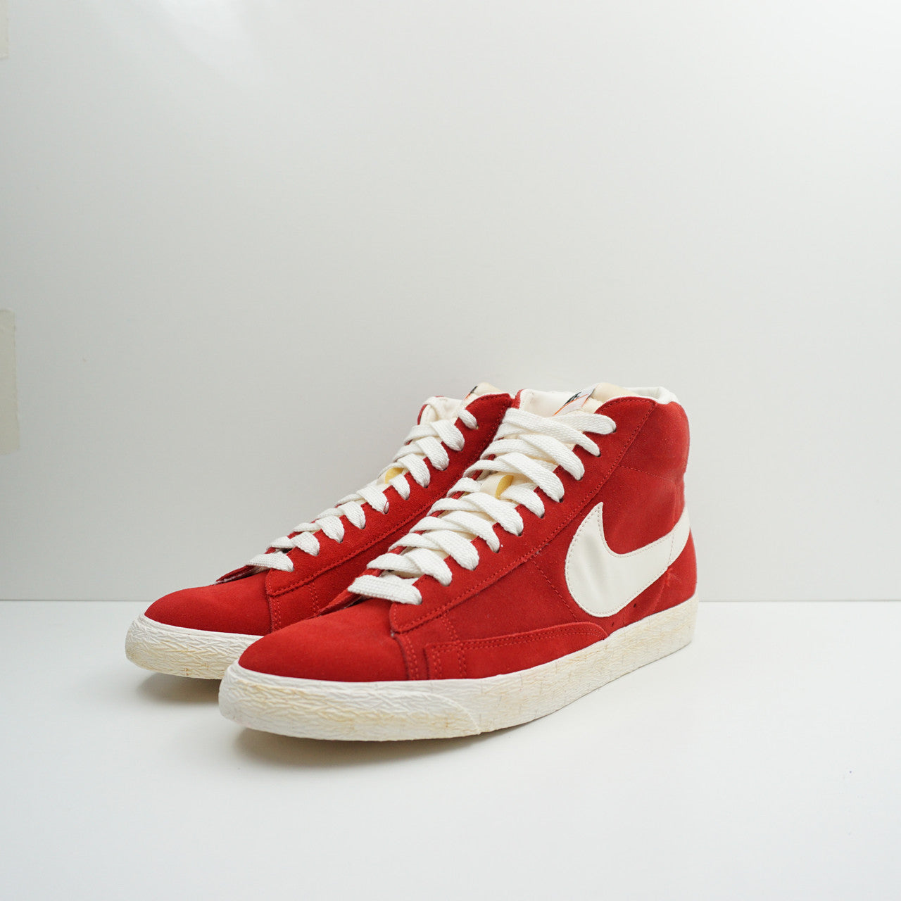 Nike blazer high suede red online