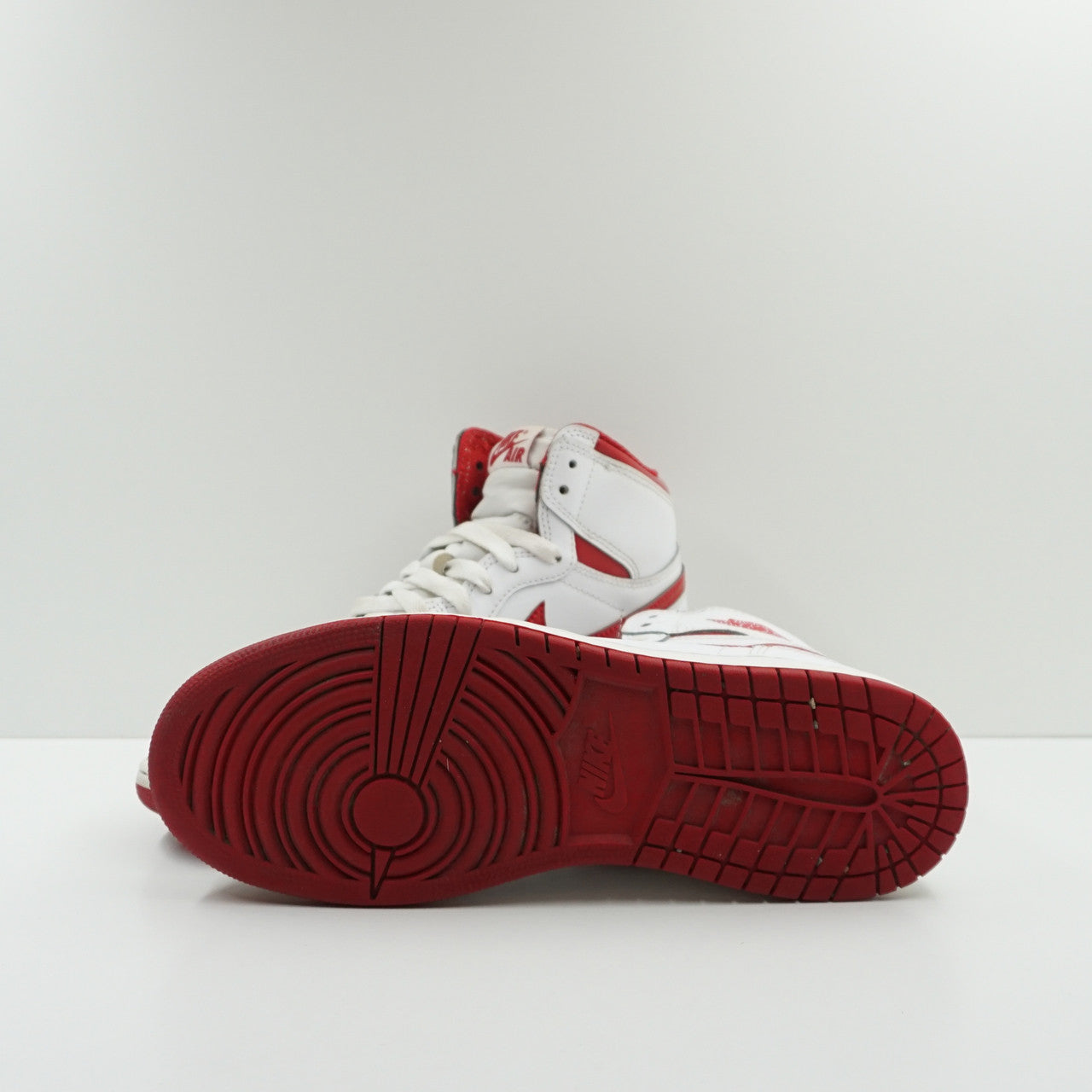 Jordan 1 Retro Metallic Red (2017) (GS)