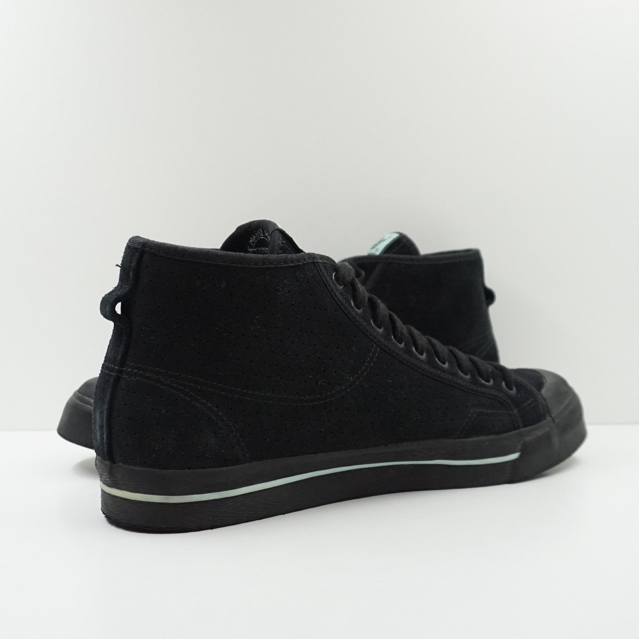 Adidas Triple Black Mid Top (2008)