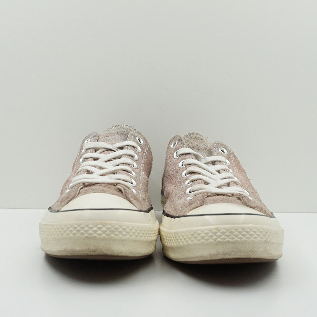 Converse Suede Low Sample