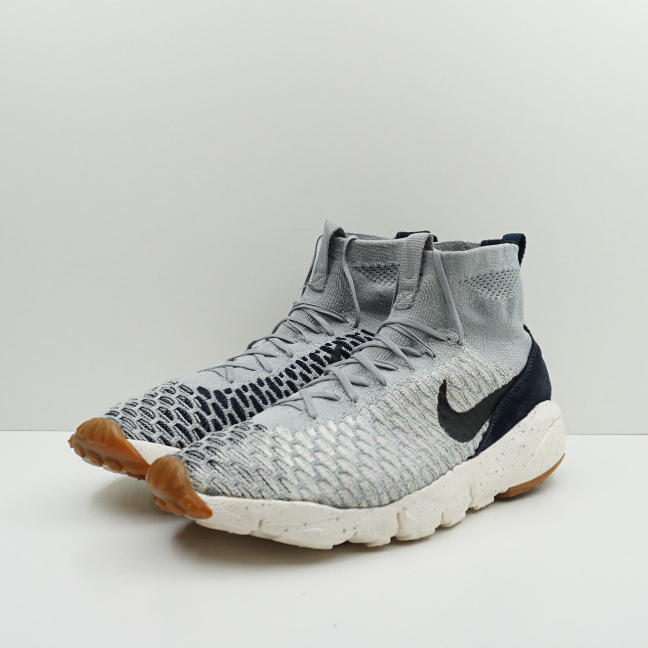 Nike Air Footscape Magista Flyknit Wolf Grey Dark Obsidian