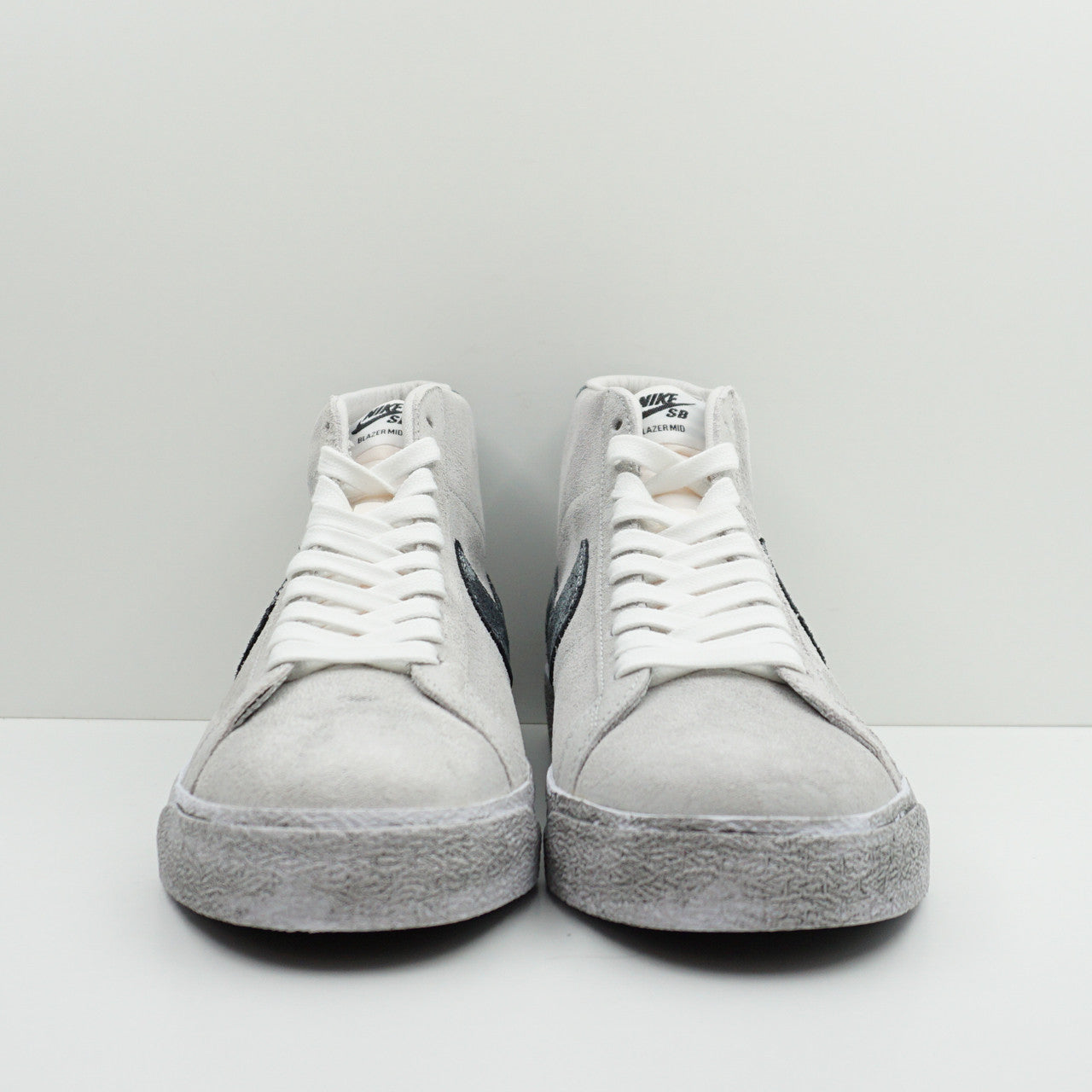 Nike SB Blazer Mid Faded Sail Black