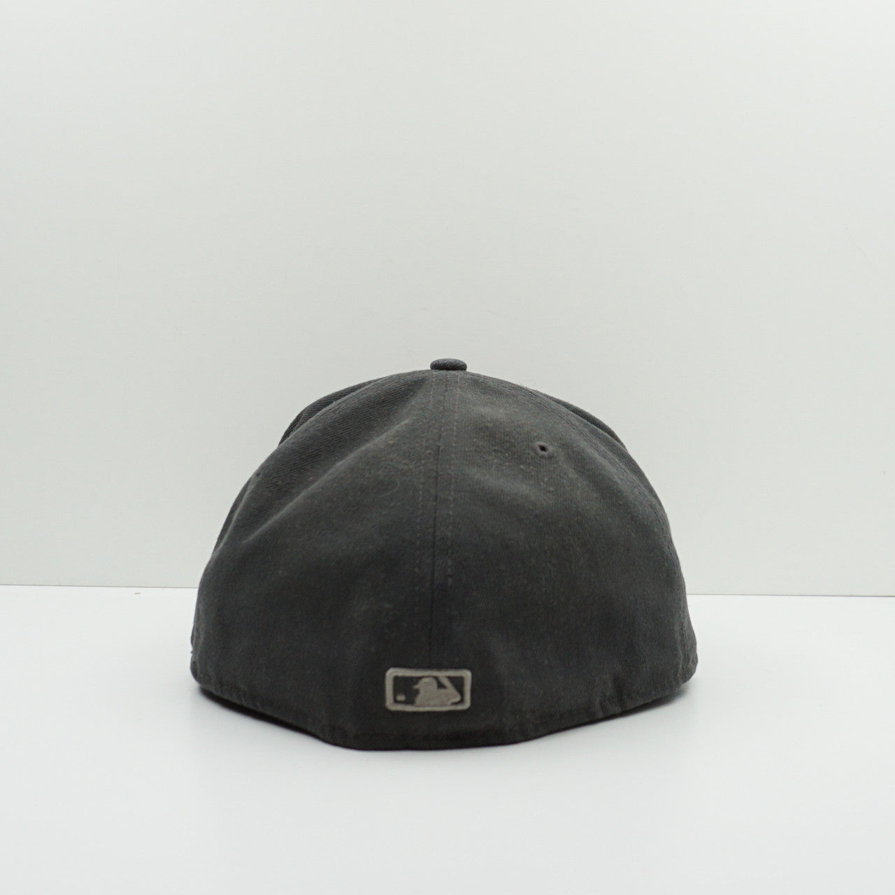 New Era New York Yankees Grey/Pink Fitted Cap