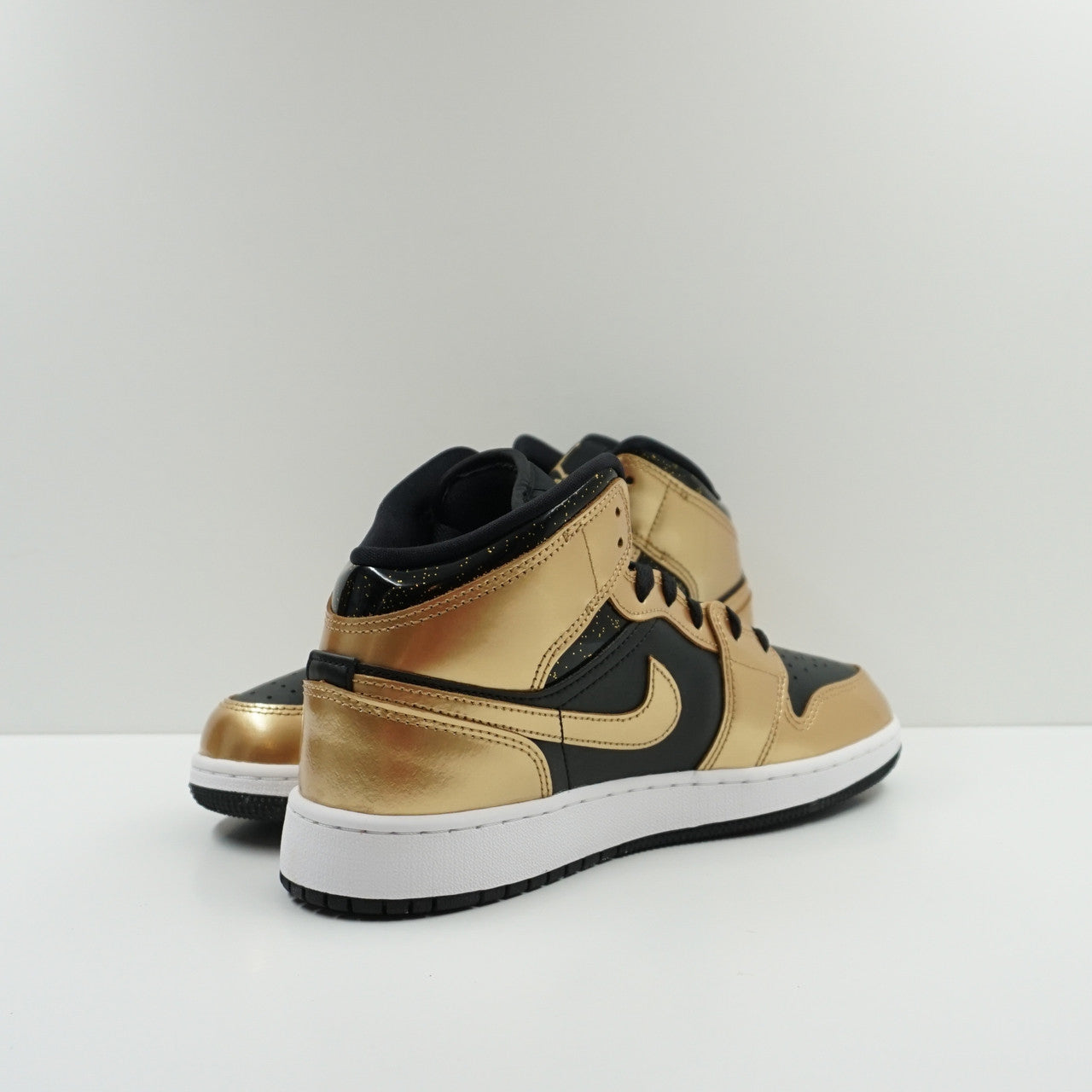 Jordan 1 Mid SE Metallic Gold Black (GS)