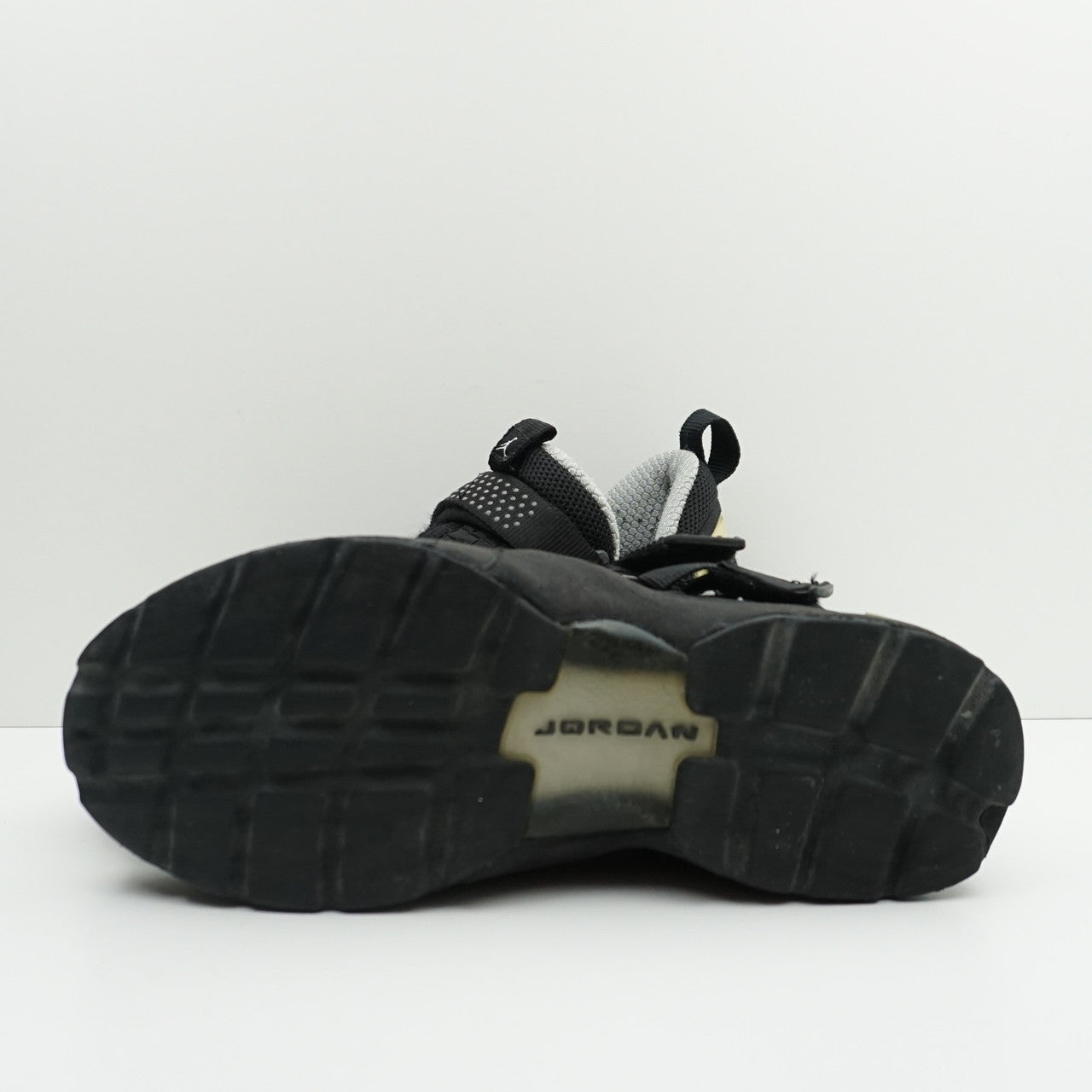 Jordan Trunner LX Black Silver (2000)