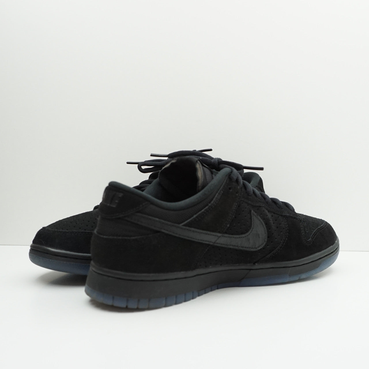Nike Dunk Low SP Undefeated 5 On It Black