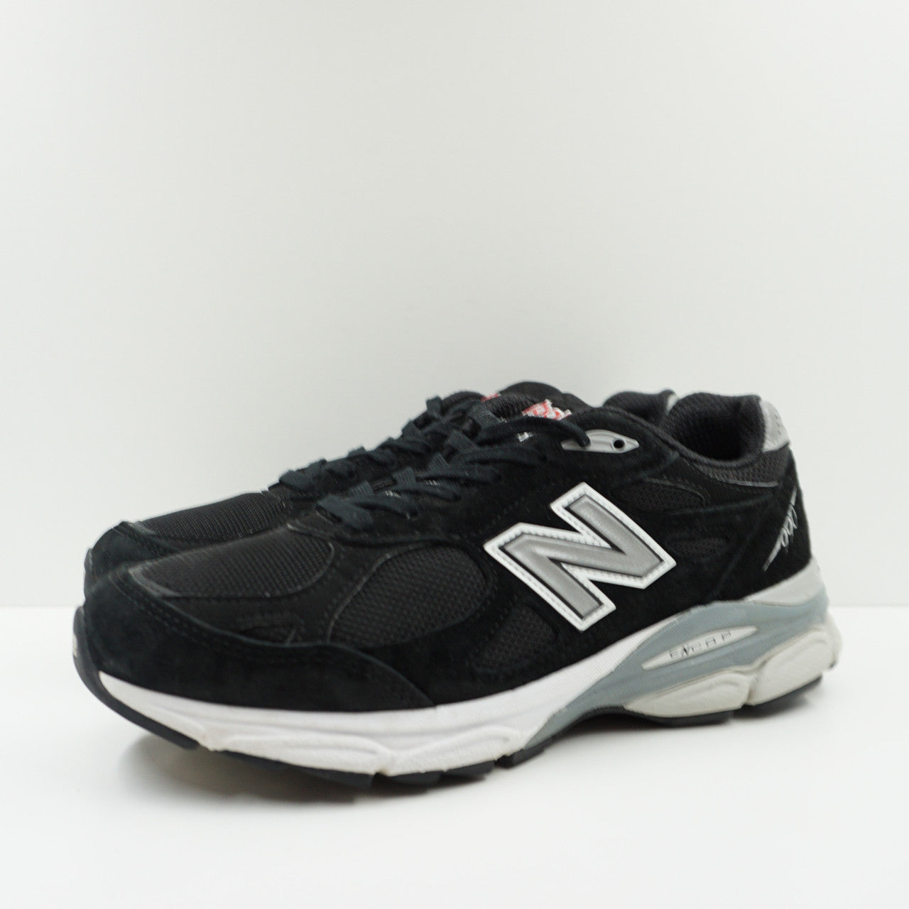 New Balance 990v3 Black White