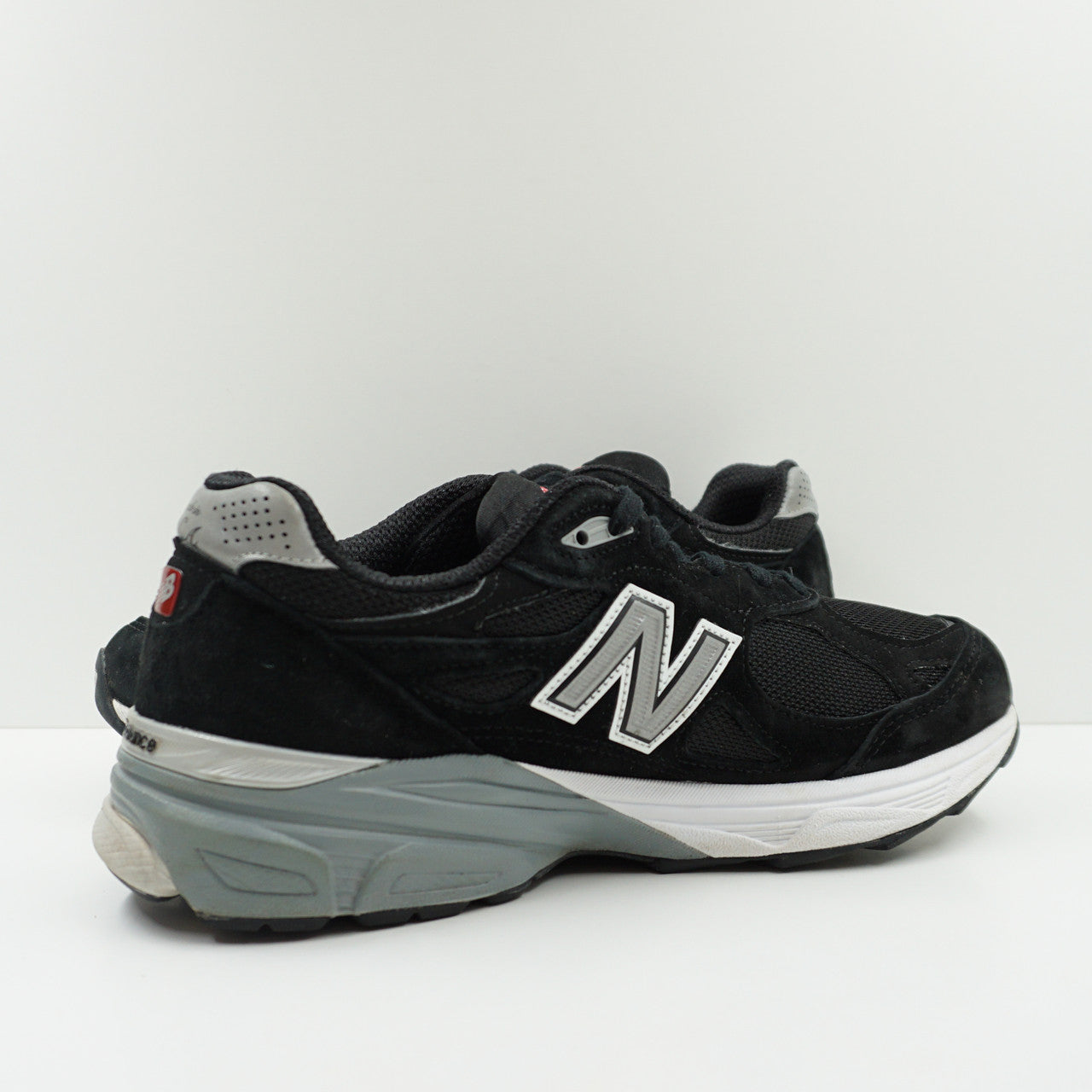 New Balance 990v3 Black White