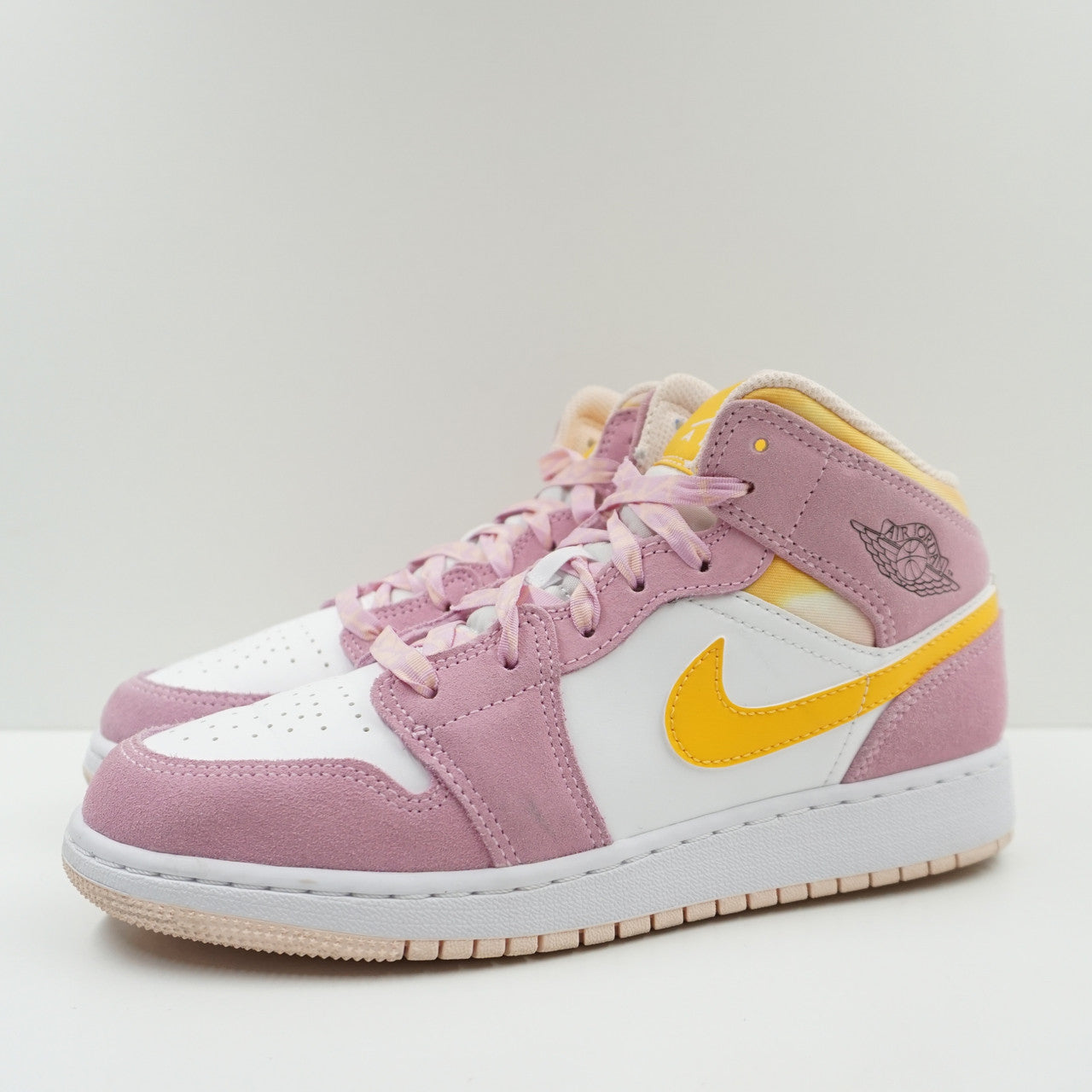 Jordan 1 Mid SE Arctic Pink (GS)