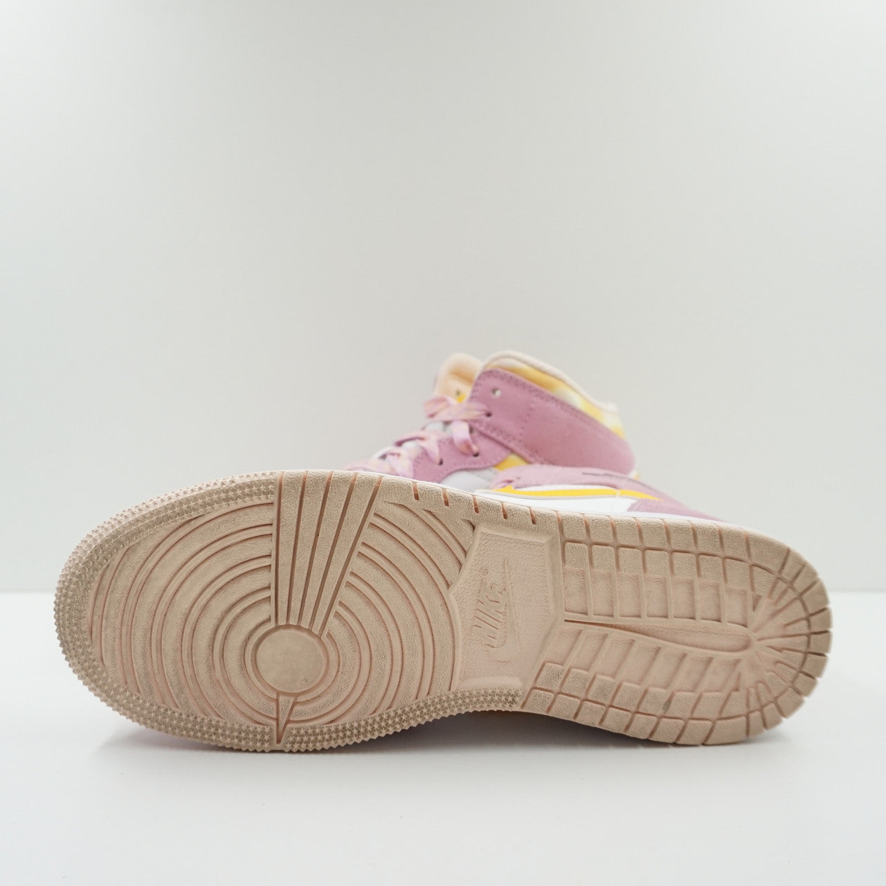 Jordan 1 Mid SE Arctic Pink (GS)