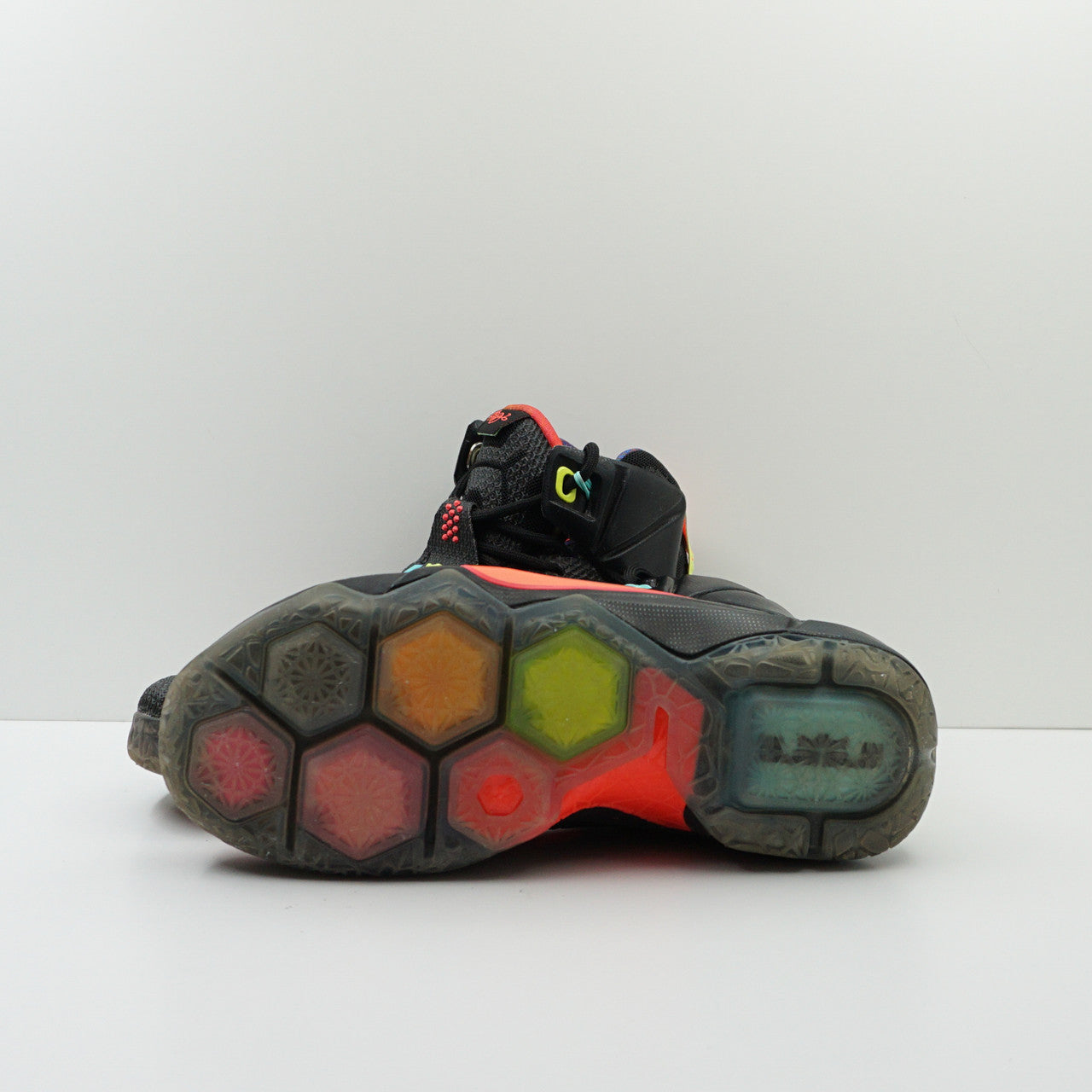 Nike LeBron 12 Data