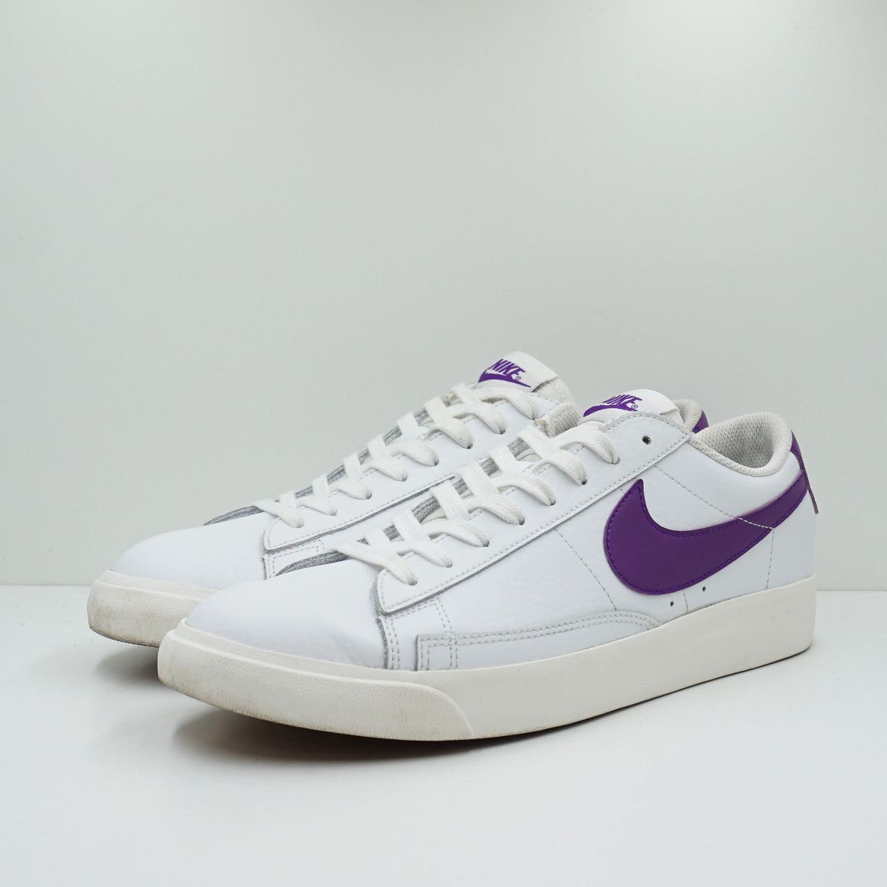Nike Blazer Low Leather White Purple