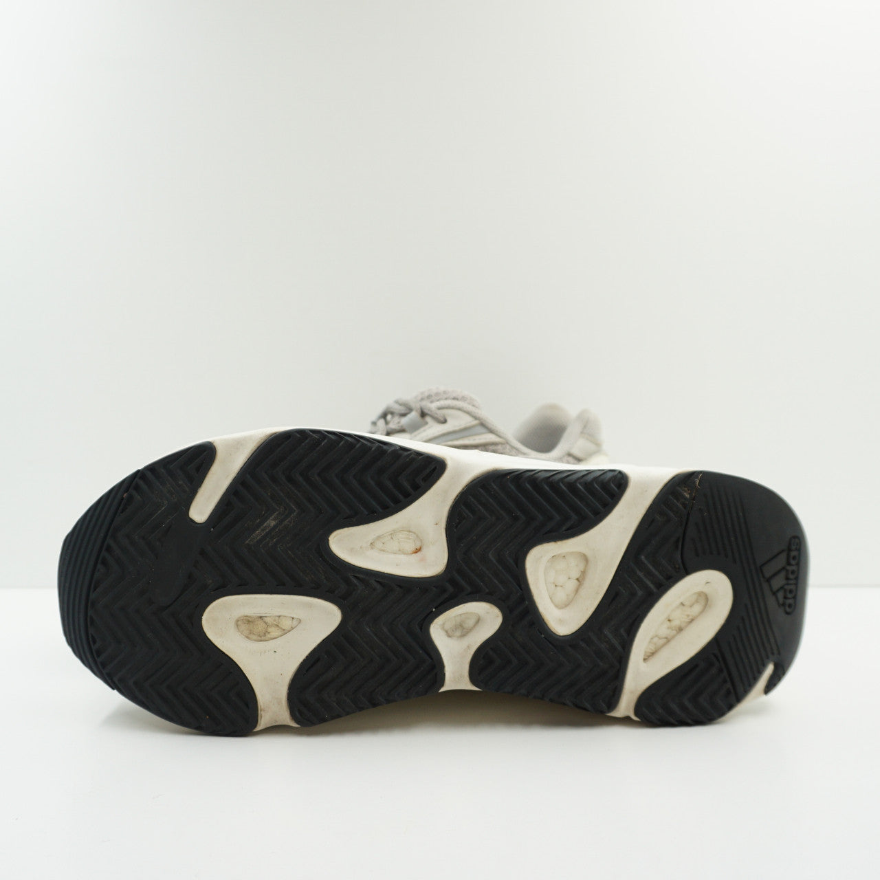 Adidas Yeezy Boost 700 V2 Static (2018/2022)