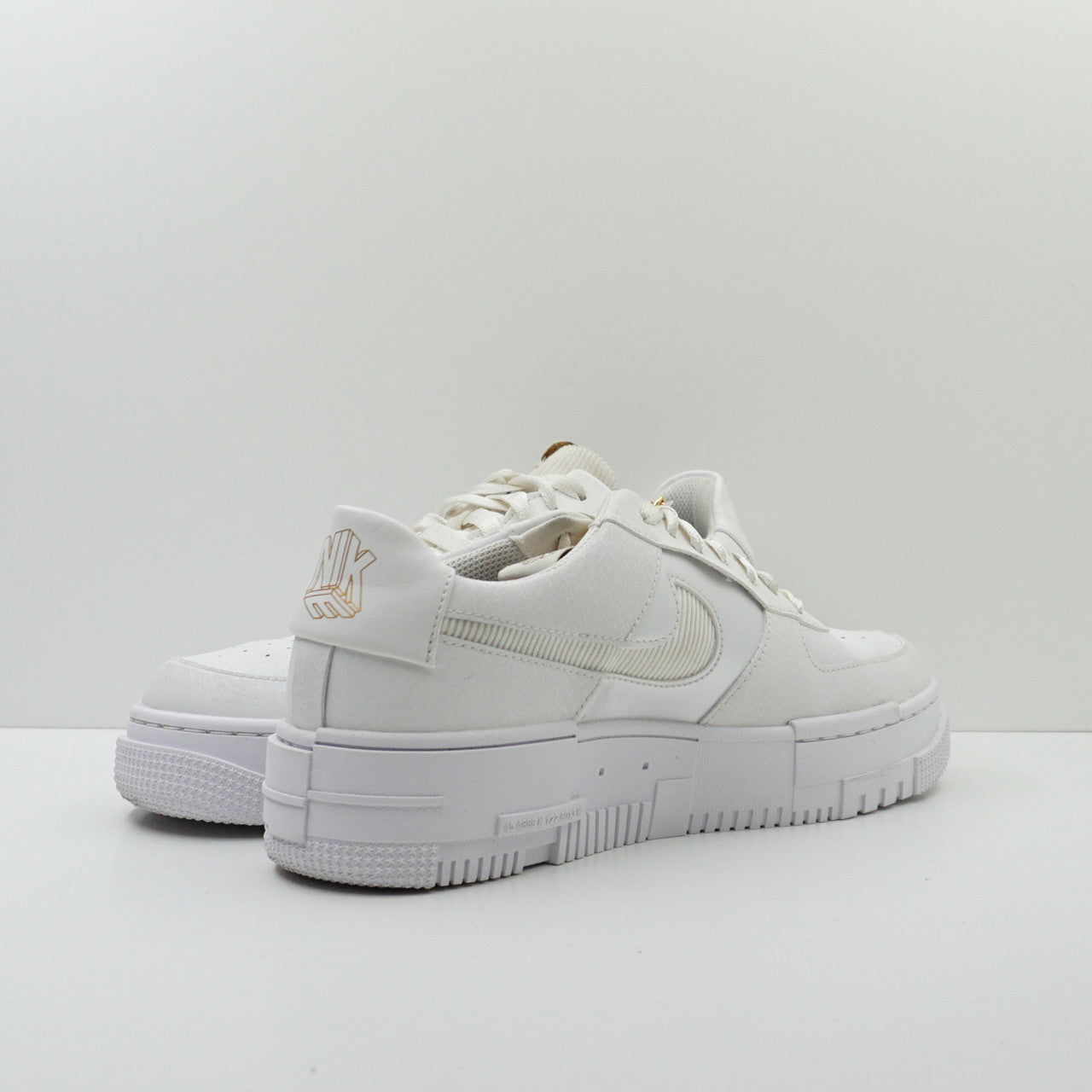 Nike Air Force 1 Low Pixel Summit White (W)