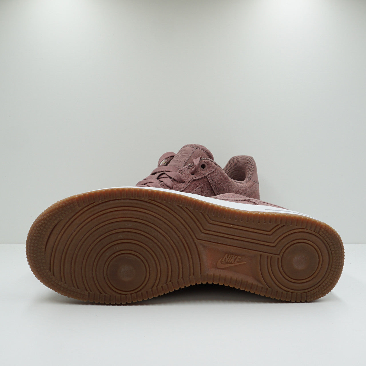 Nike Air Force 1 Dirty Pink Suede (W)
