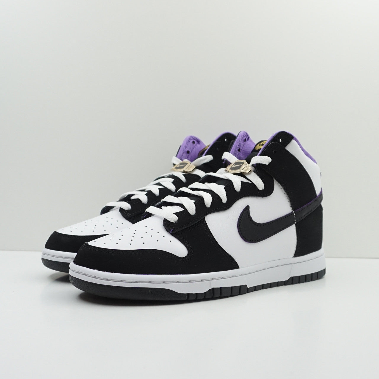 Nike Dunk High World Champions