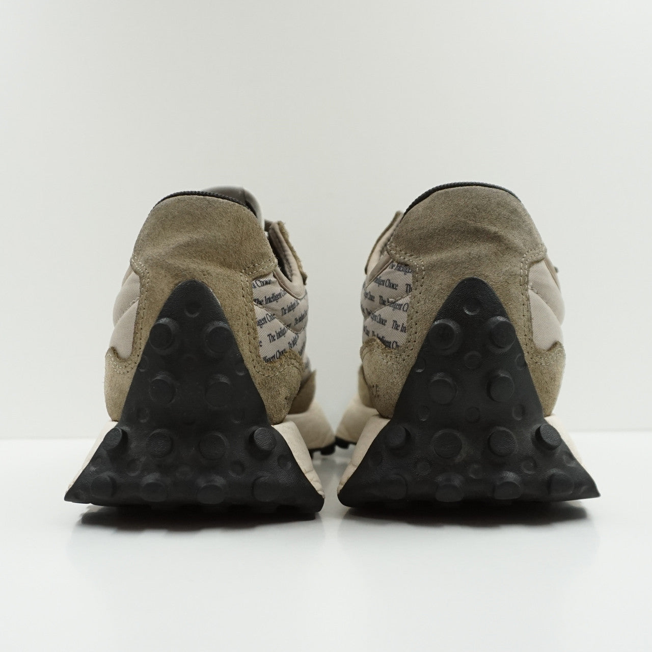 New Balance 327 Aluminum