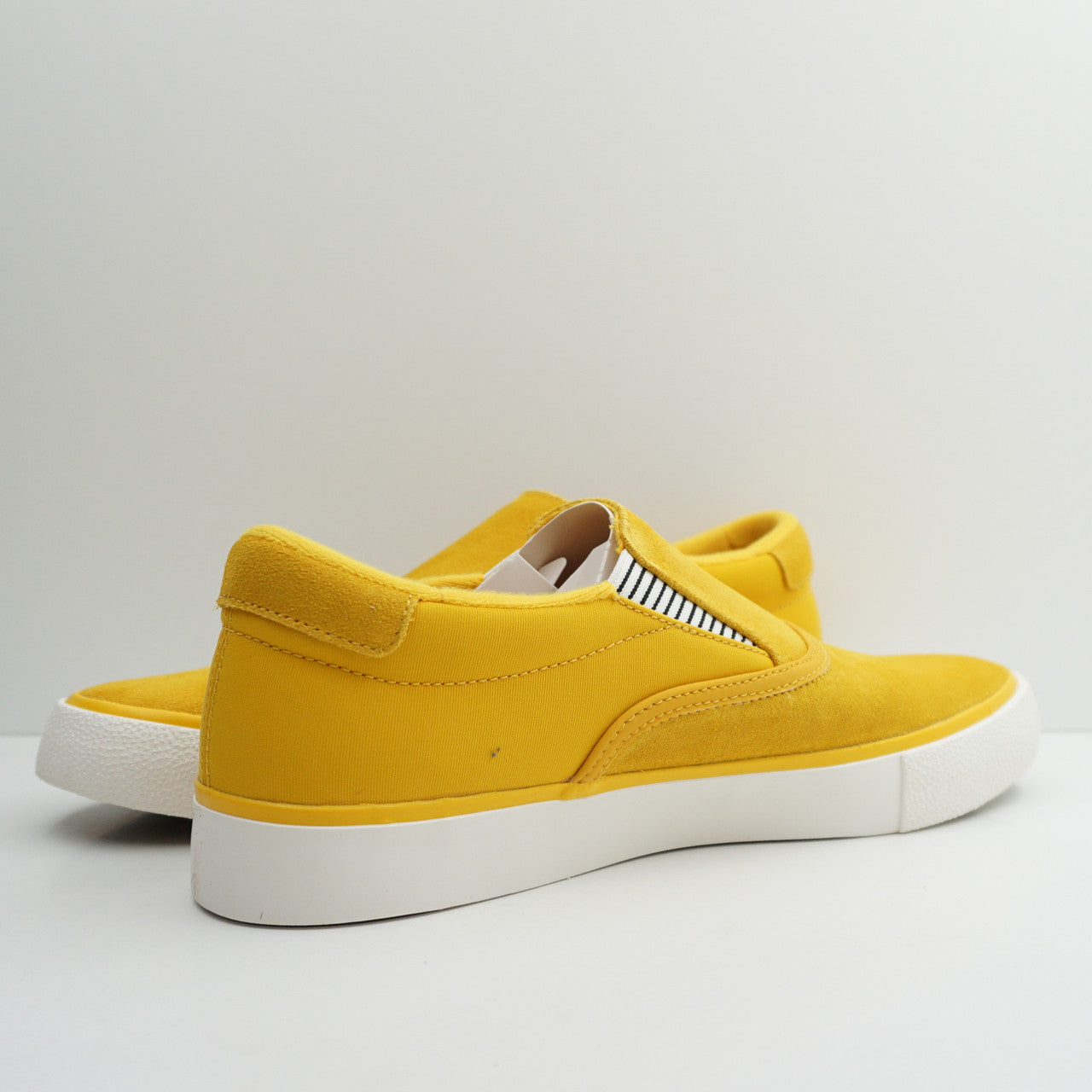 Nike SB Zoom Verona Slip PRM x Elissa Steamer