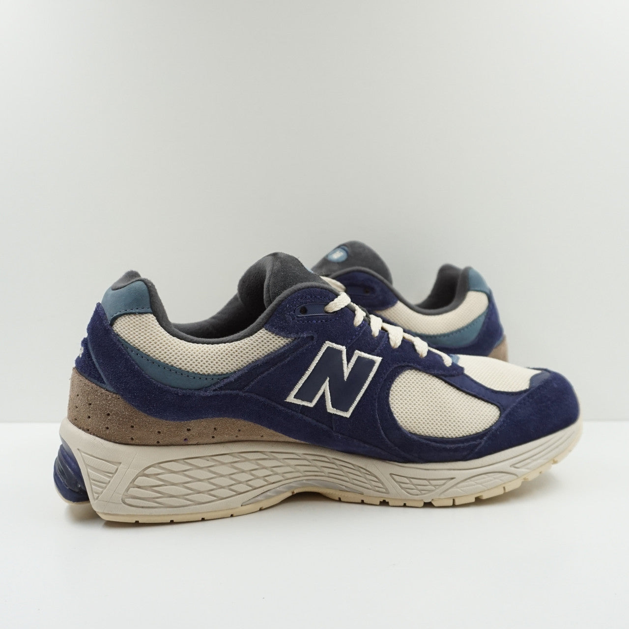 New Balance 2002R Light Cream Purple