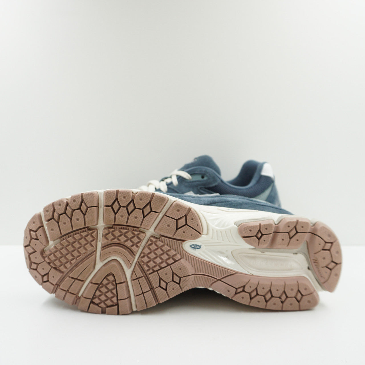 New Balance 2002R Deep Ocean Grey Slate