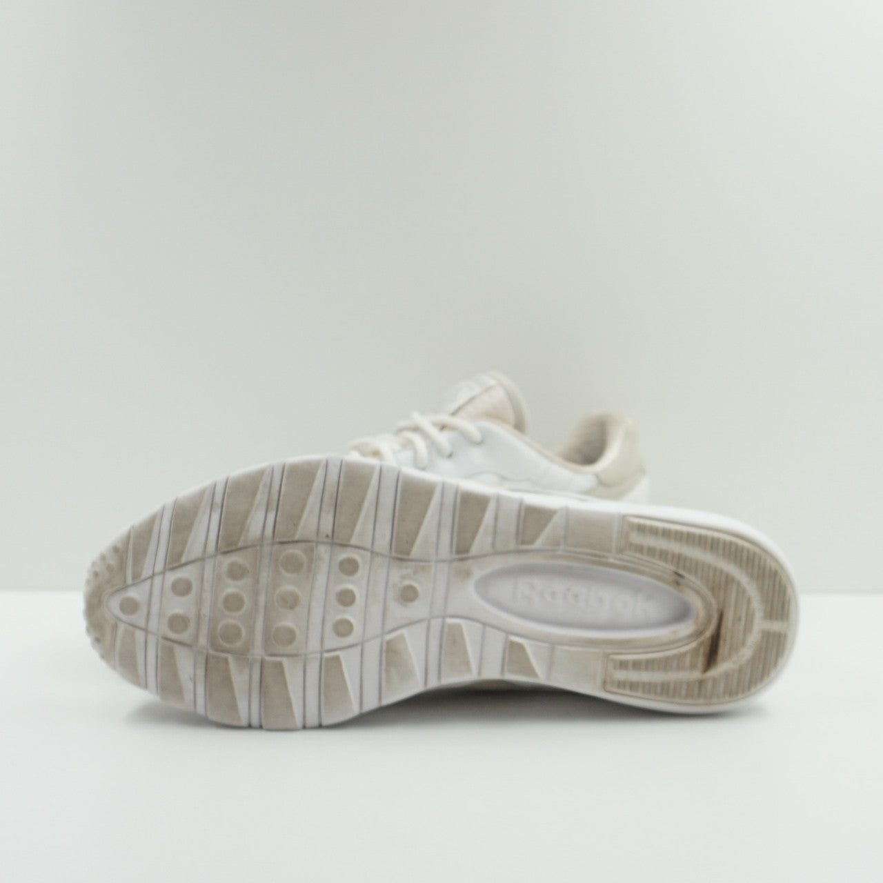 Reebok Salong Betong White