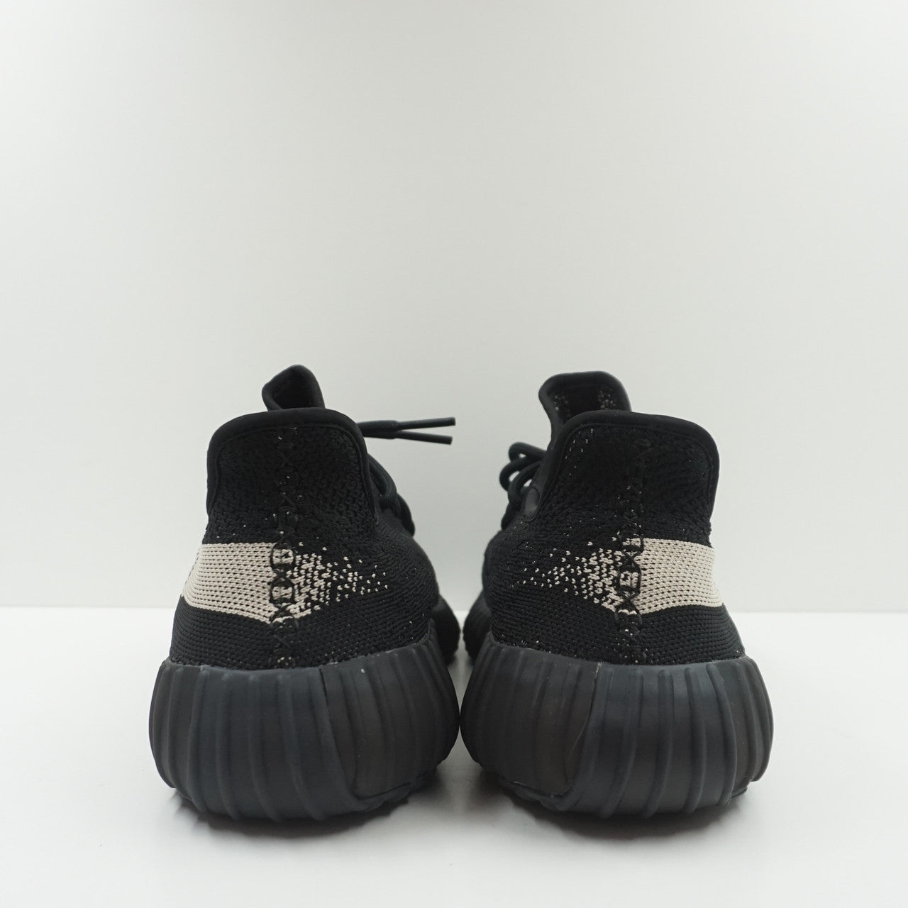 Adidas Yeezy Boost 350 V2 Core Black White