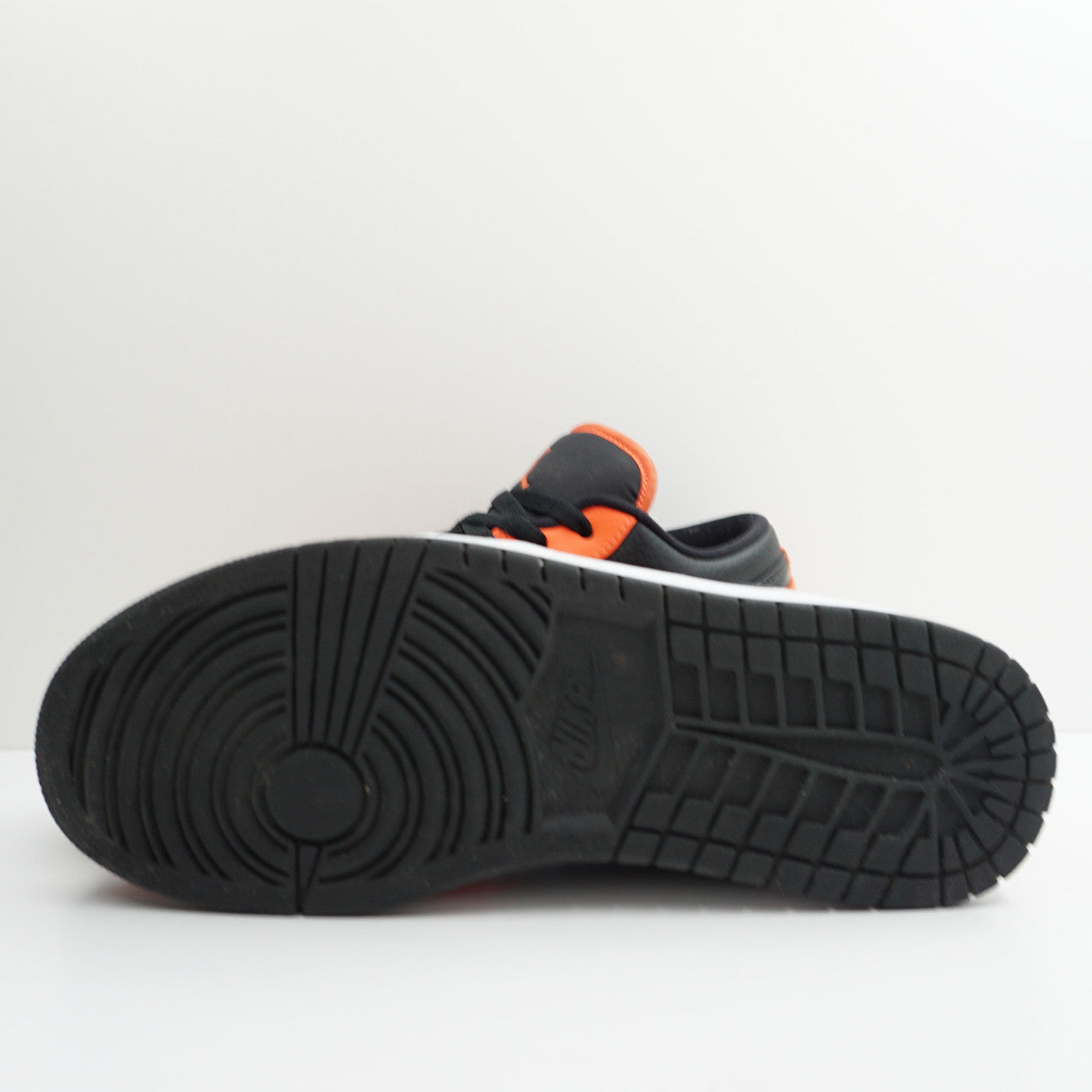 Jordan 1 Low SE Black Turf Orange