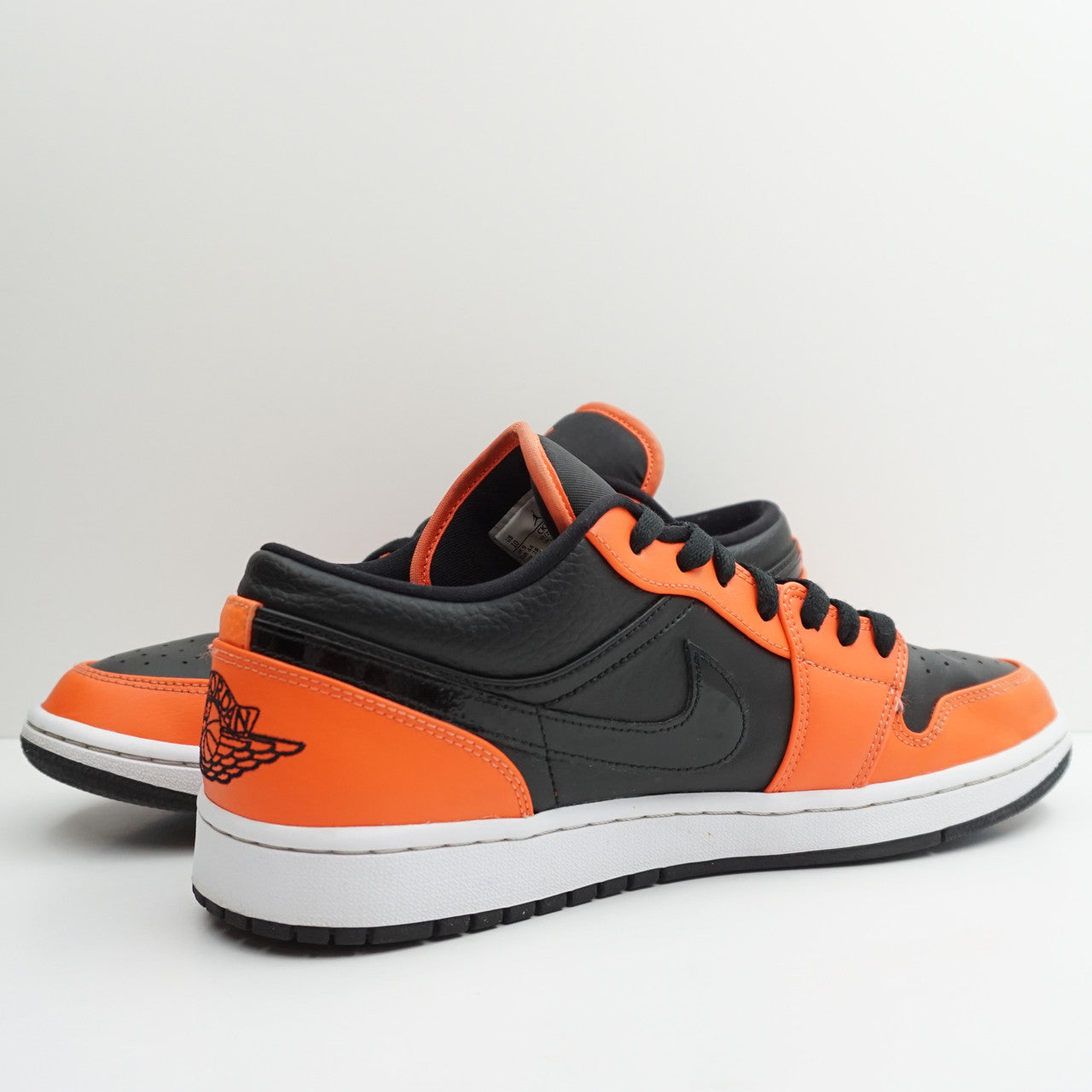 Jordan 1 Low SE Black Turf Orange