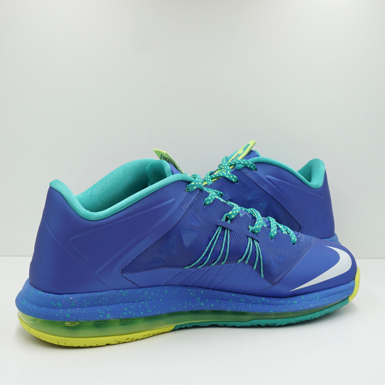 Nike LeBron X Low Sprite