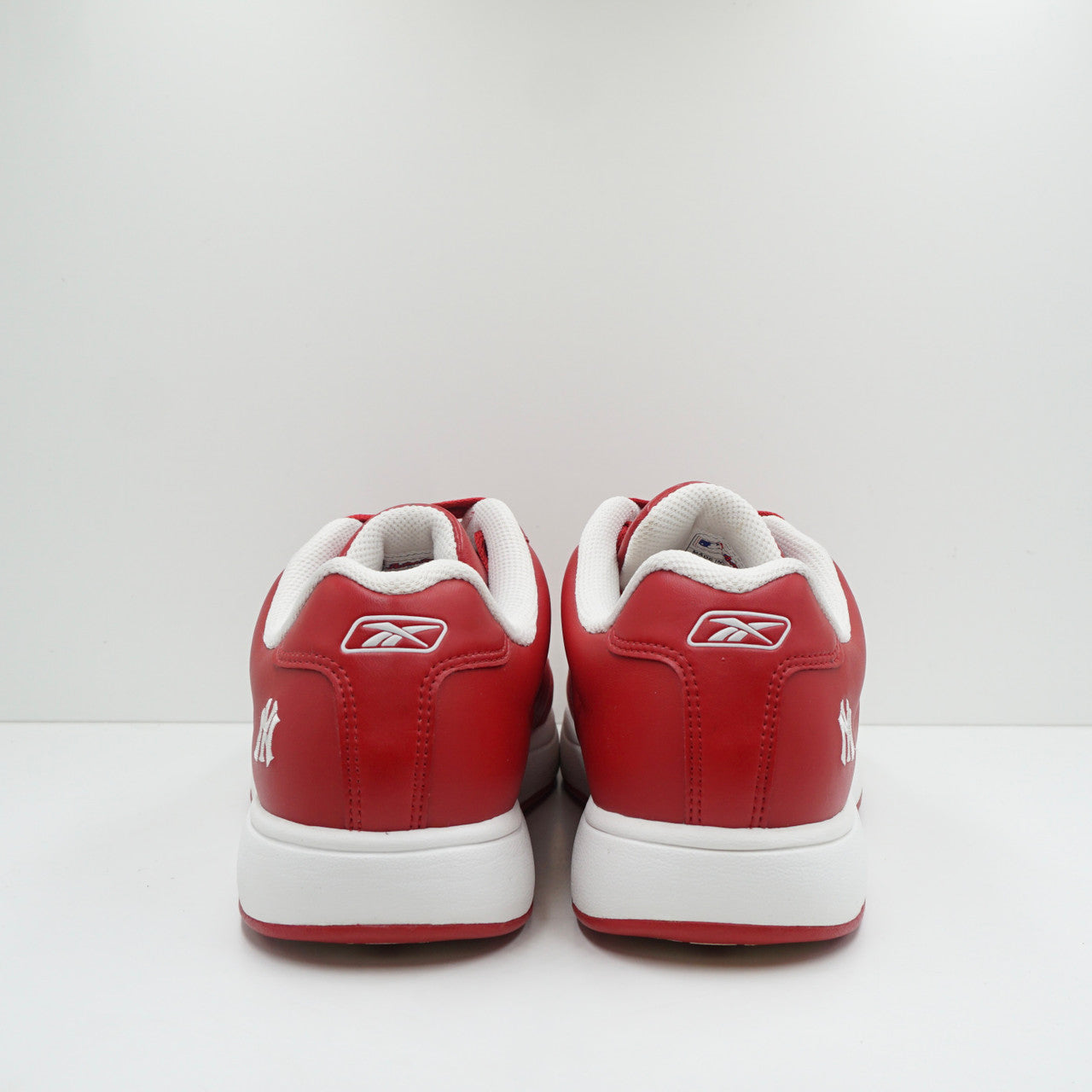 Reebok MLB NY Yankees Pastime II Sample