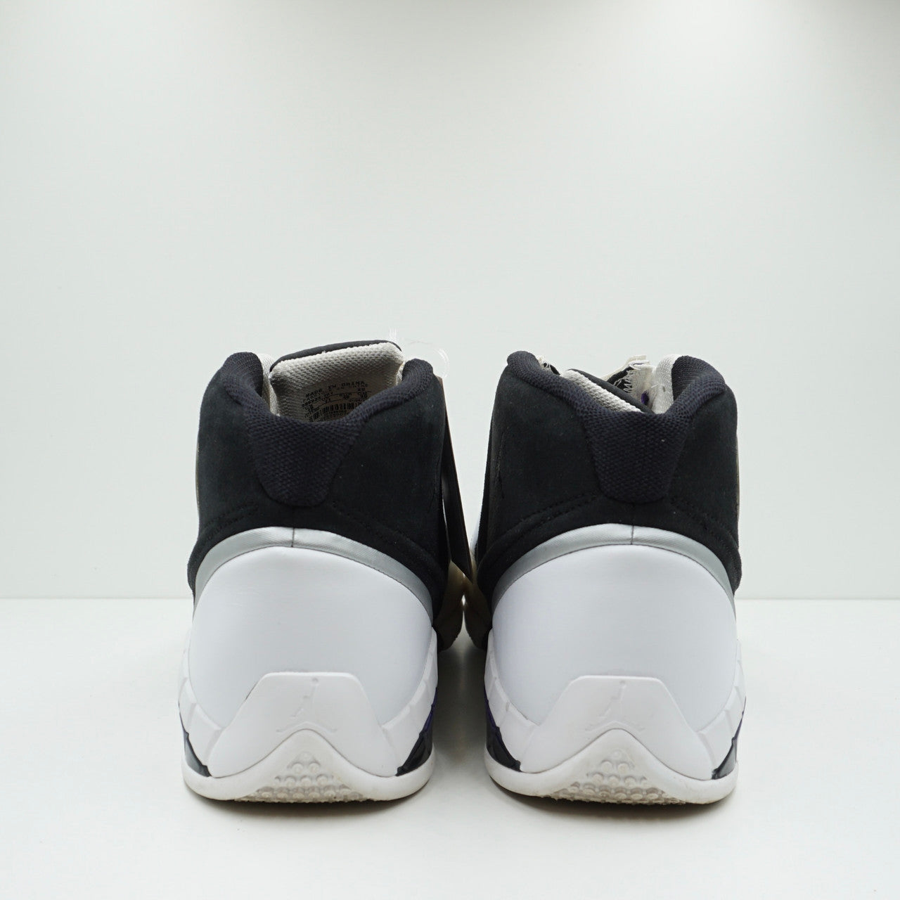 Jordan Cover 3 (2010)