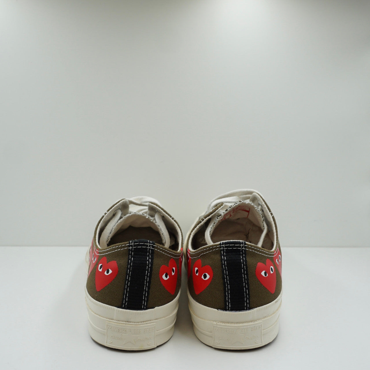 Converse Chuck Taylor Low x Comme Des Garçons Play Multiple Hearts Khaki