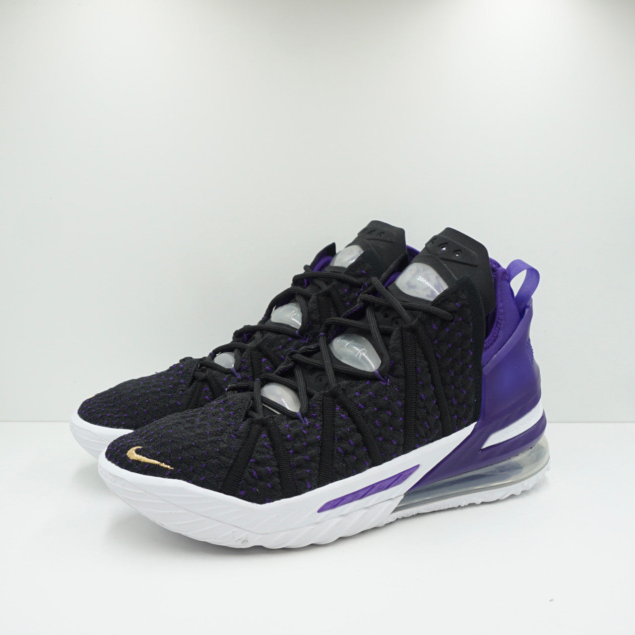 Nike LeBron 18 Lakers - Main Image