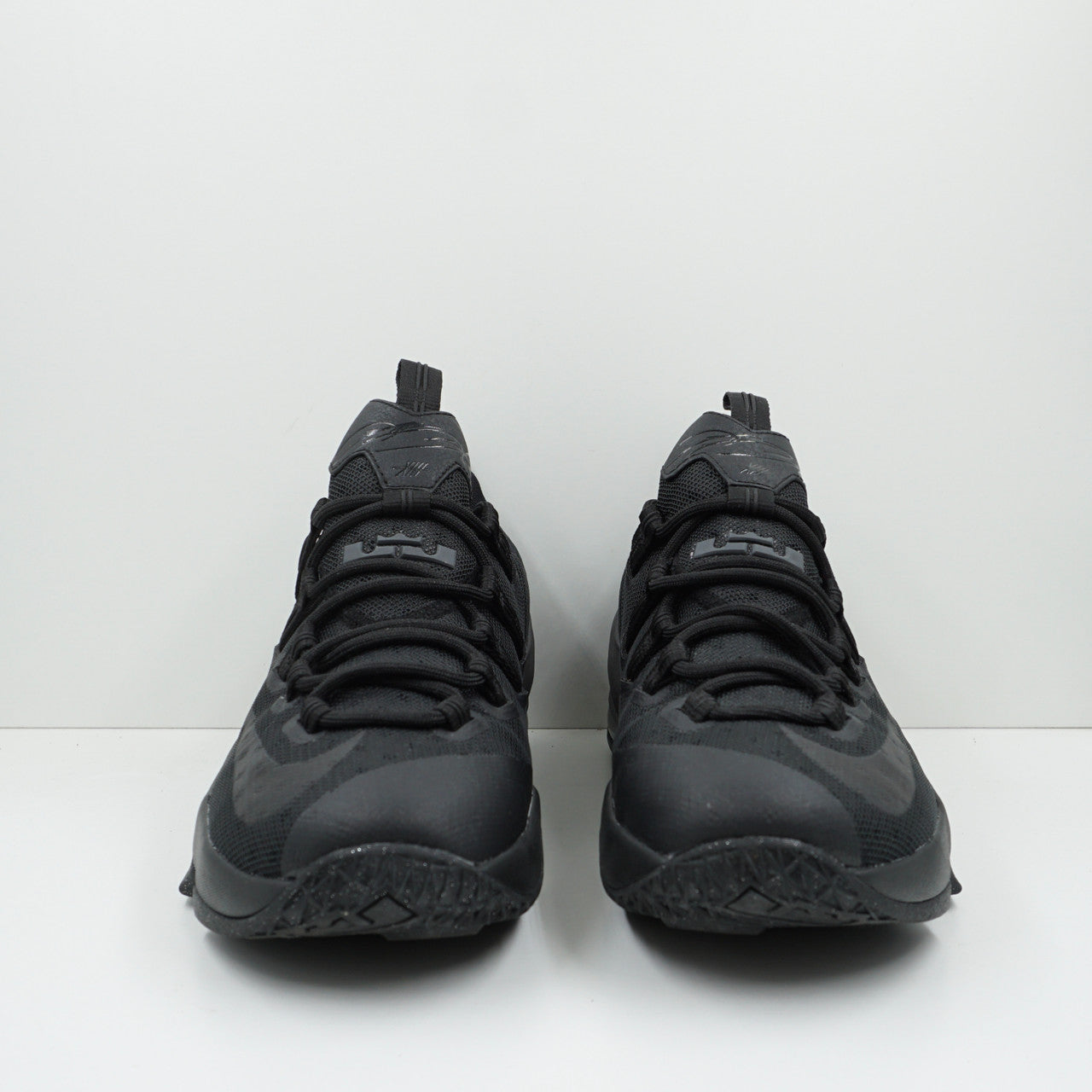 Nike LeBron XIII Low Black