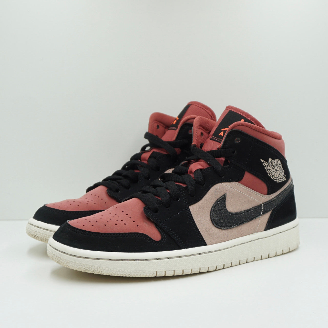 Jordan 1 Mid Canyon Rust (W)
