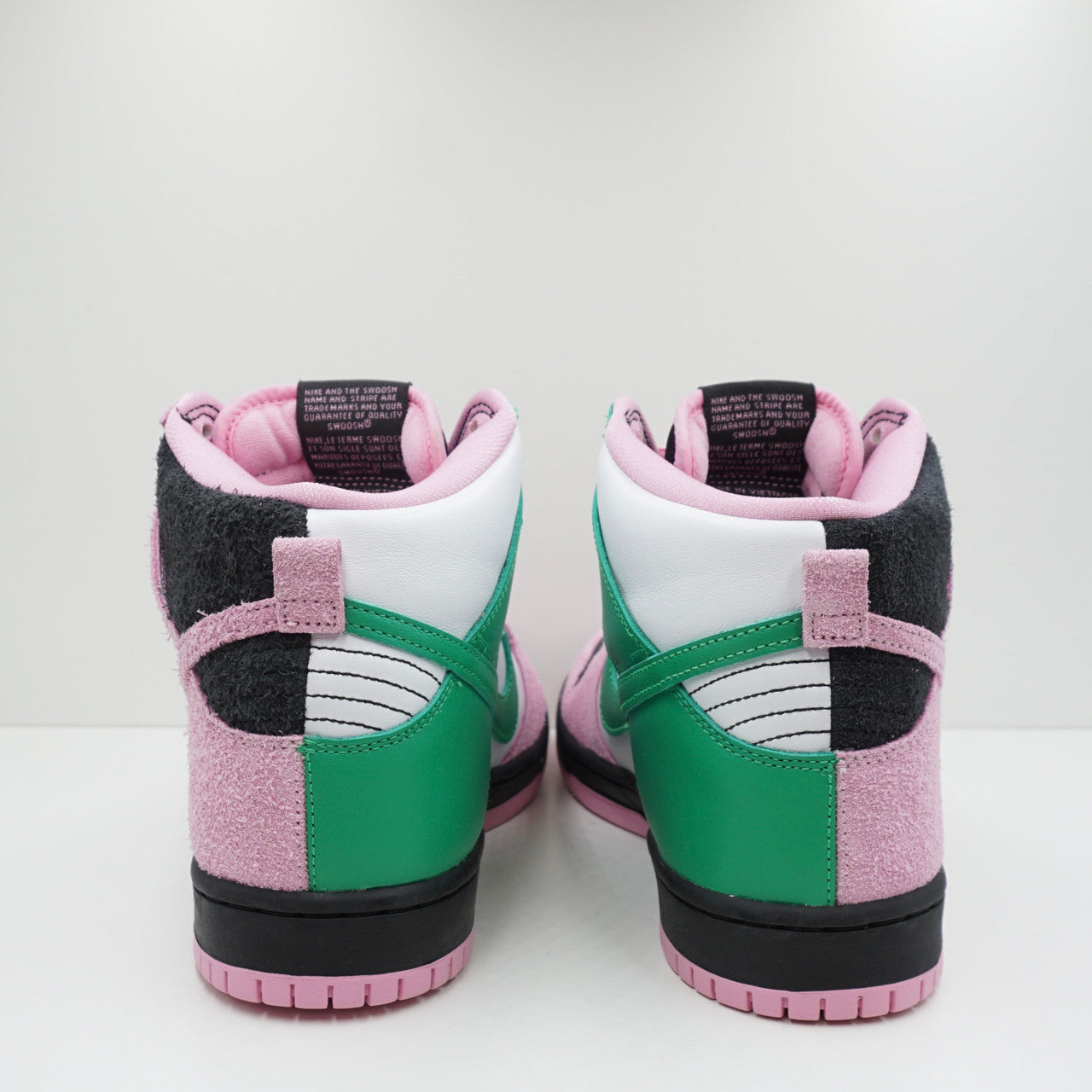 Nike SB Dunk High Invert Celtics