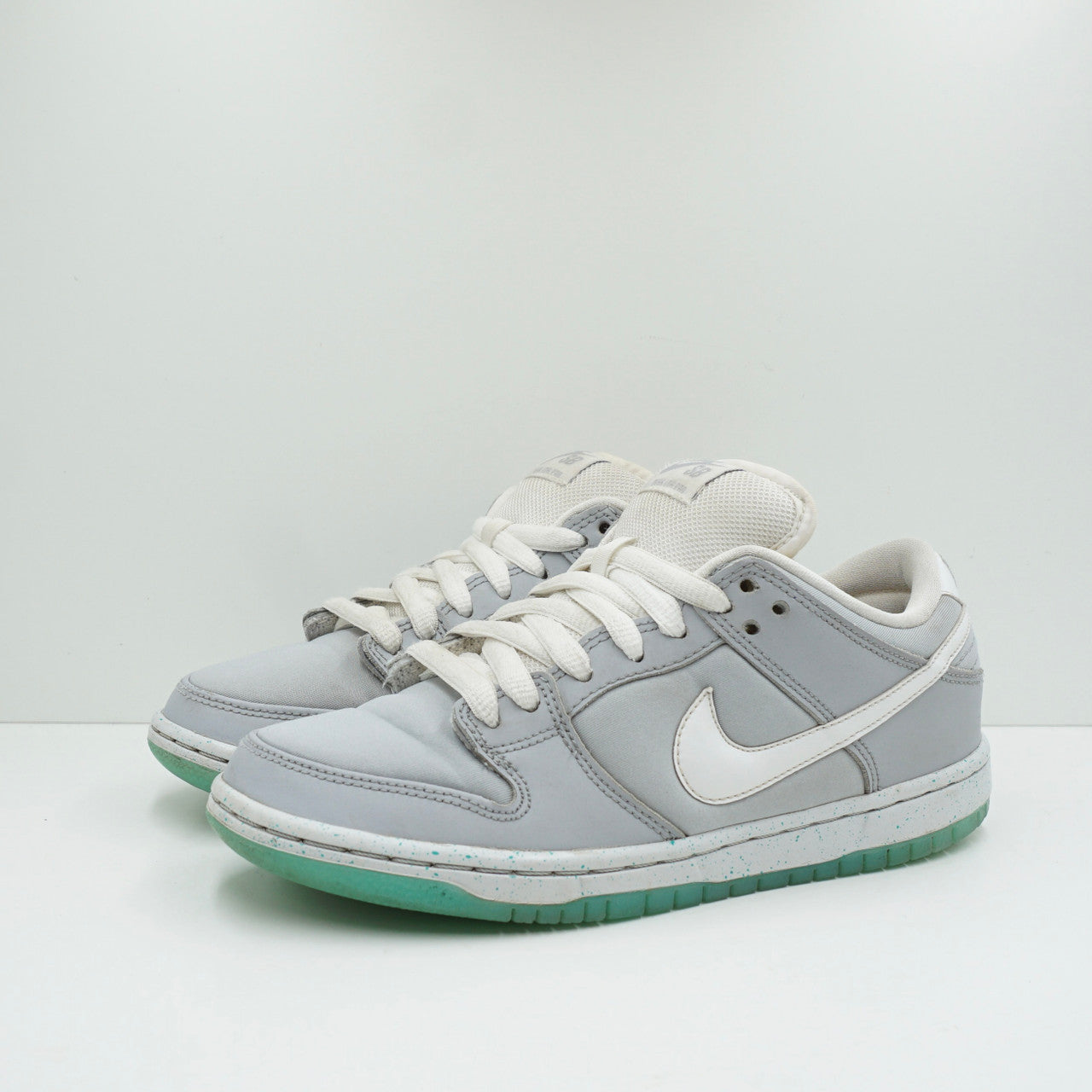 Nike SB Dunk Low Marty McFly